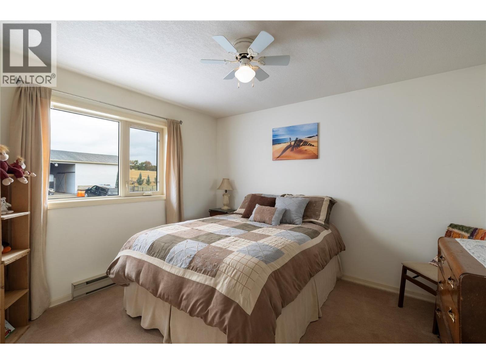 5432 Rochdell Road, Coldstream, British Columbia  V1B 3E8 - Photo 33 - 10366136