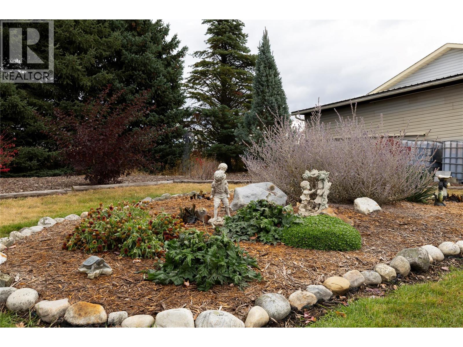 5432 Rochdell Road, Coldstream, British Columbia  V1B 3E8 - Photo 55 - 10366136