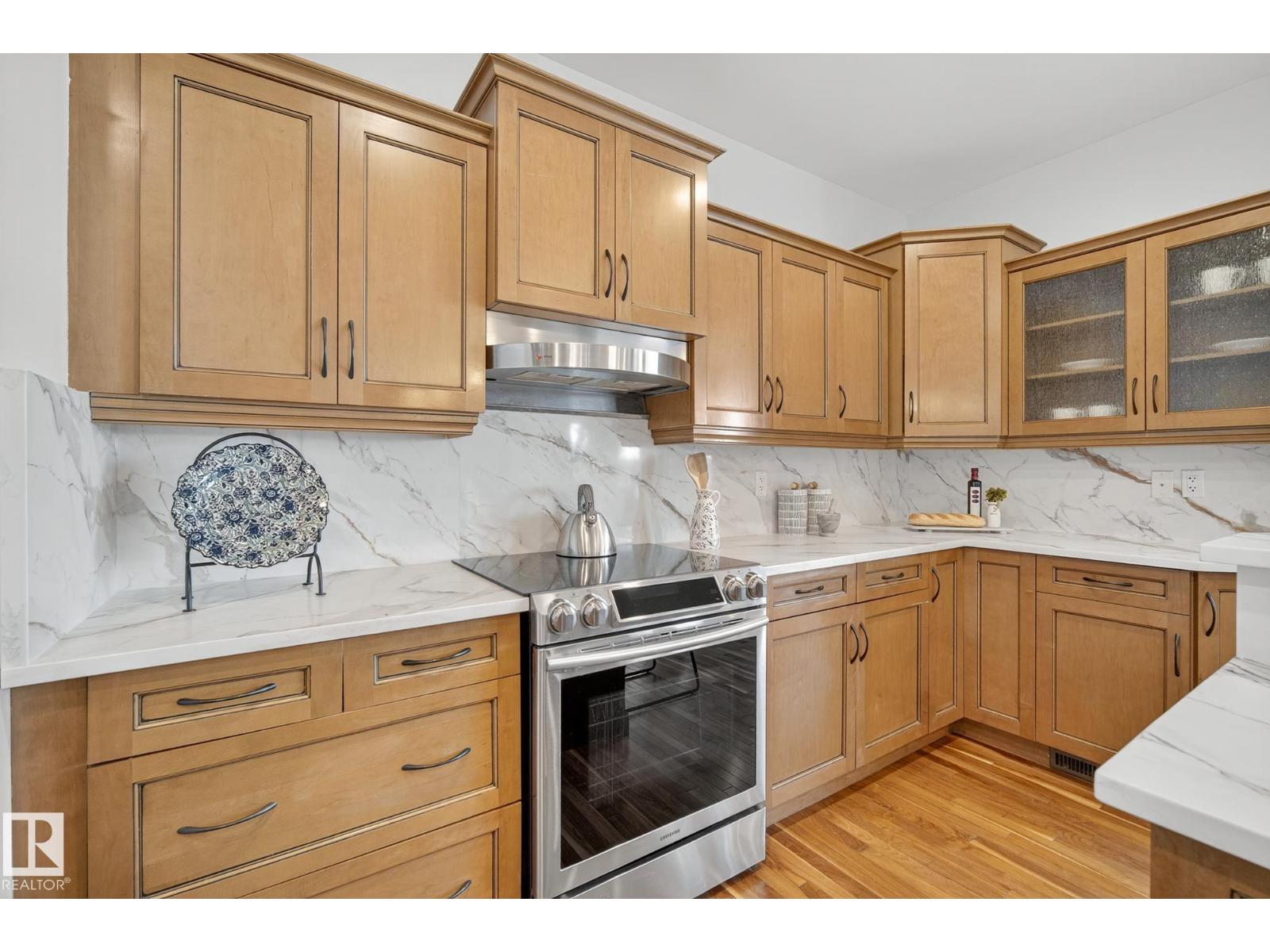 9016 16 Av Sw, Edmonton, Alberta  T6X 1B2 - Photo 15 - E4462895