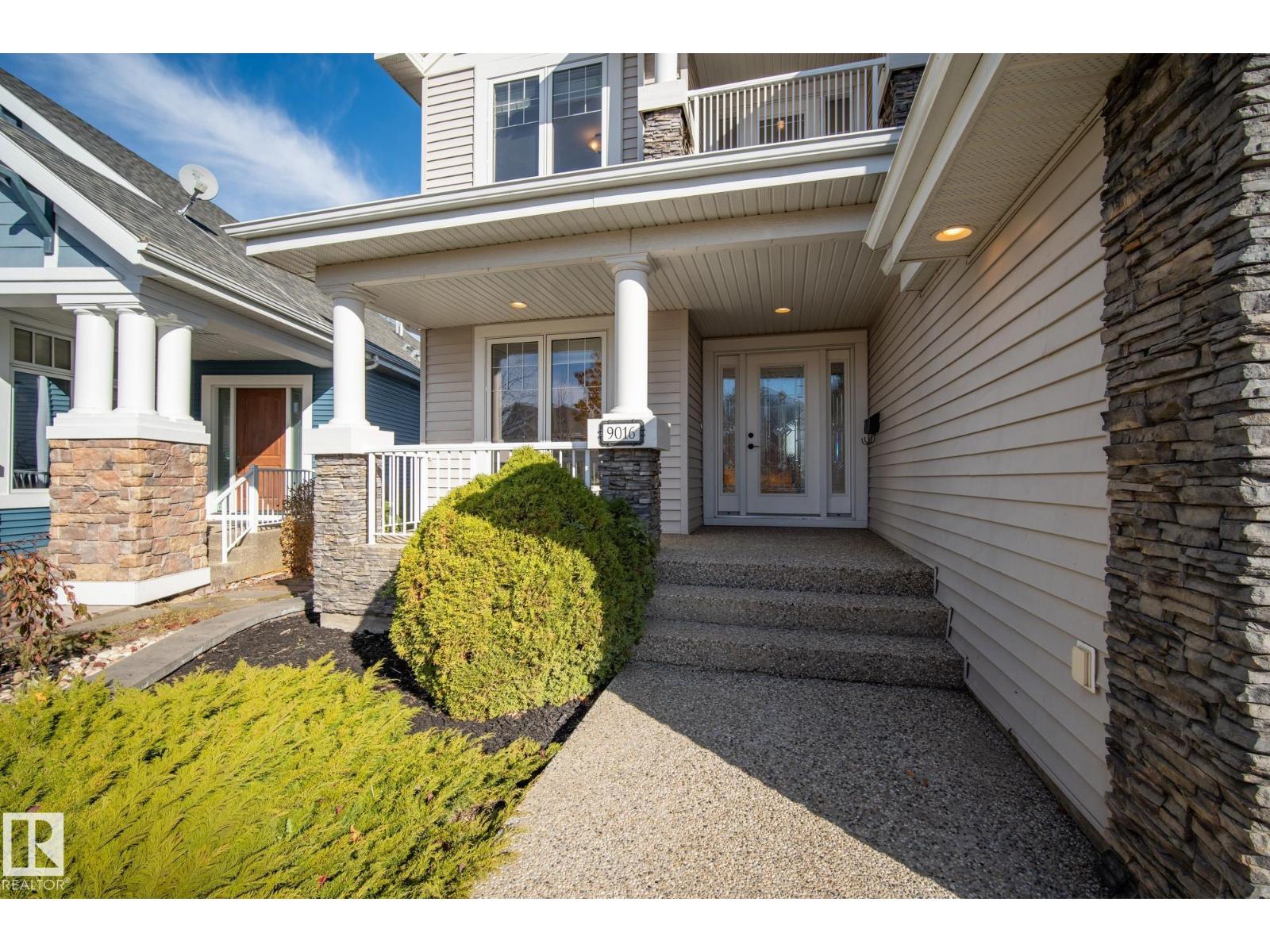 9016 16 Av Sw, Edmonton, Alberta  T6X 1B2 - Photo 6 - E4462895