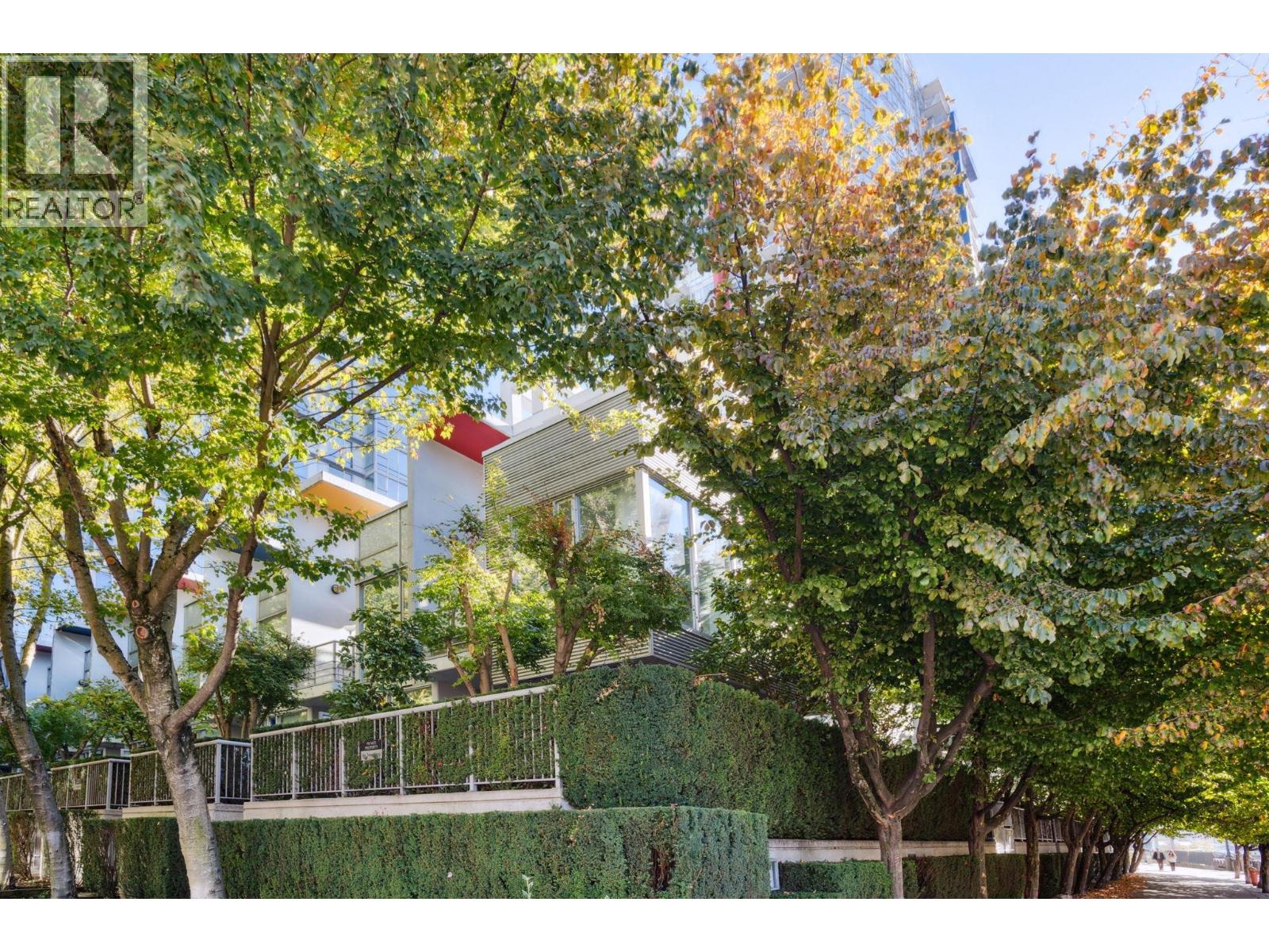 698 Citadel Parade, Vancouver, British Columbia V6B 1W8 - Photo 4 - R3058994