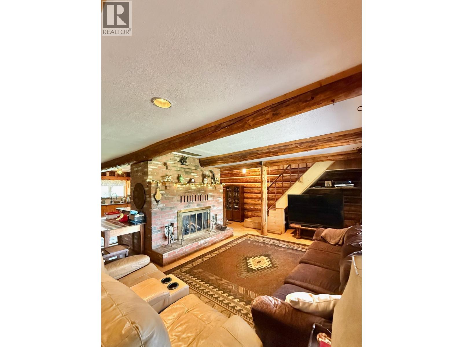 4050 Spokin Lake Road, 150 Mile House, British Columbia  V0K 2G0 - Photo 22 - R3060249