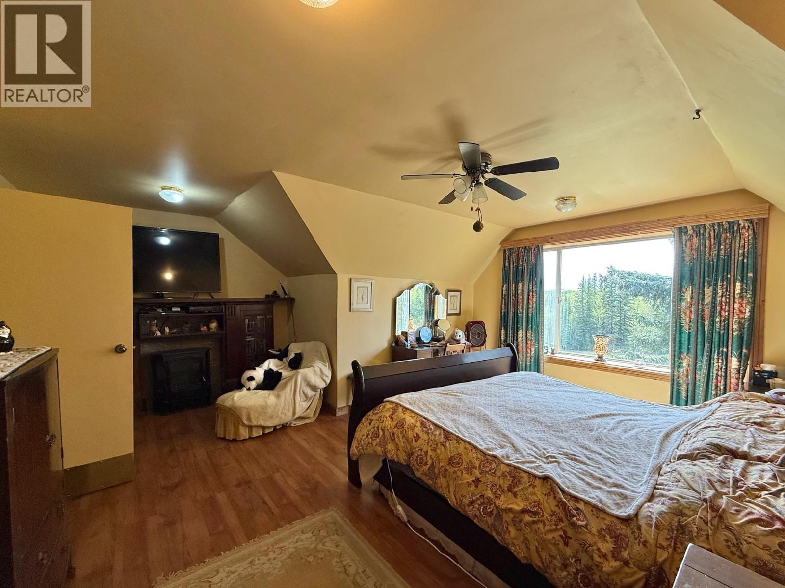 4050 Spokin Lake Road, 150 Mile House, British Columbia  V0K 2G0 - Photo 31 - R3060249