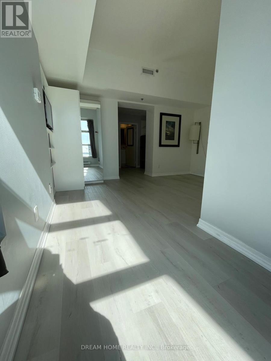 1705 - 1 King Street W, Toronto, Ontario  M5H 1A1 - Photo 2 - C12472965