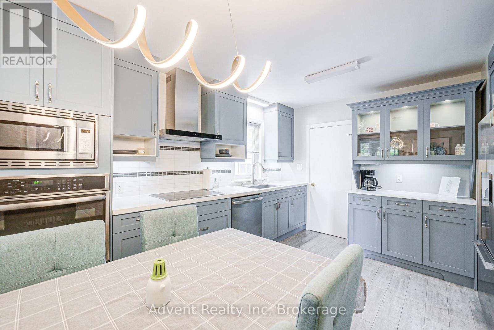 223 Willowdale Avenue, Toronto, Ontario  M2N 4Z4 - Photo 7 - C12472979
