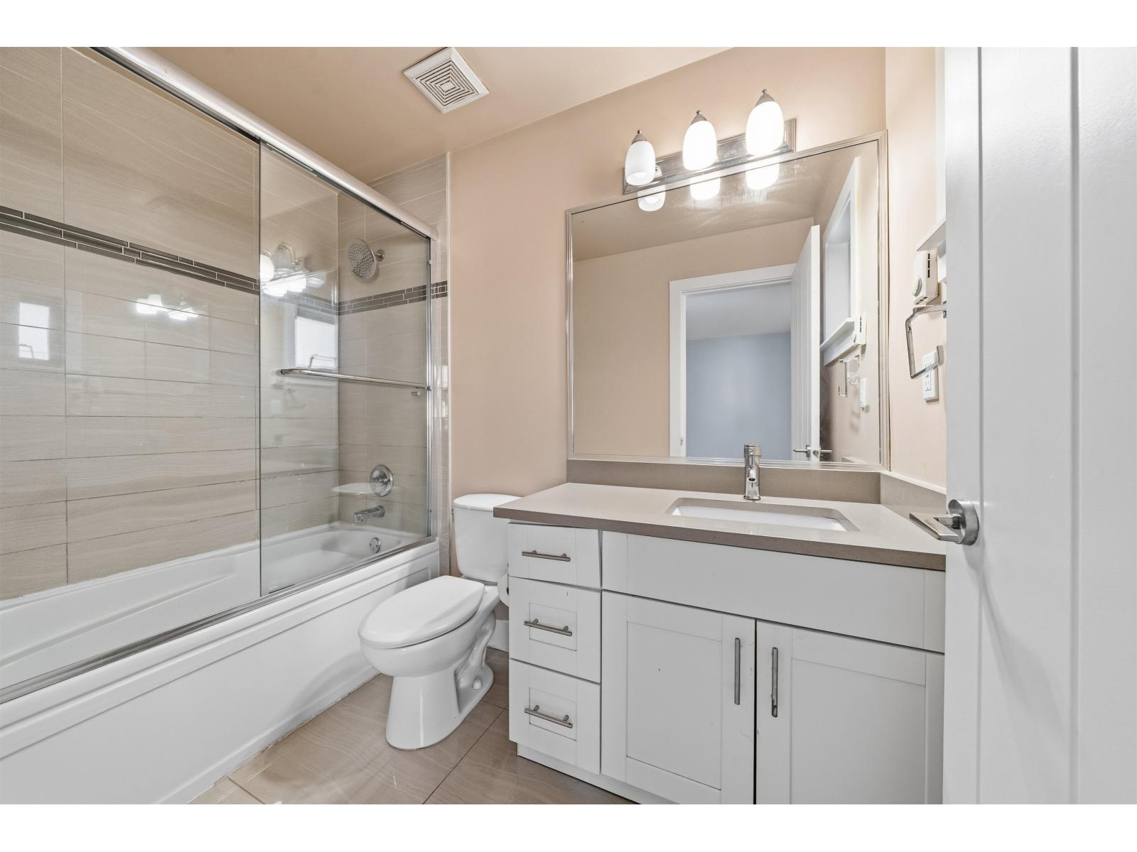 119 13368 72 Avenue, Surrey, British Columbia V3W 2N6 - Photo 14 - R3060382