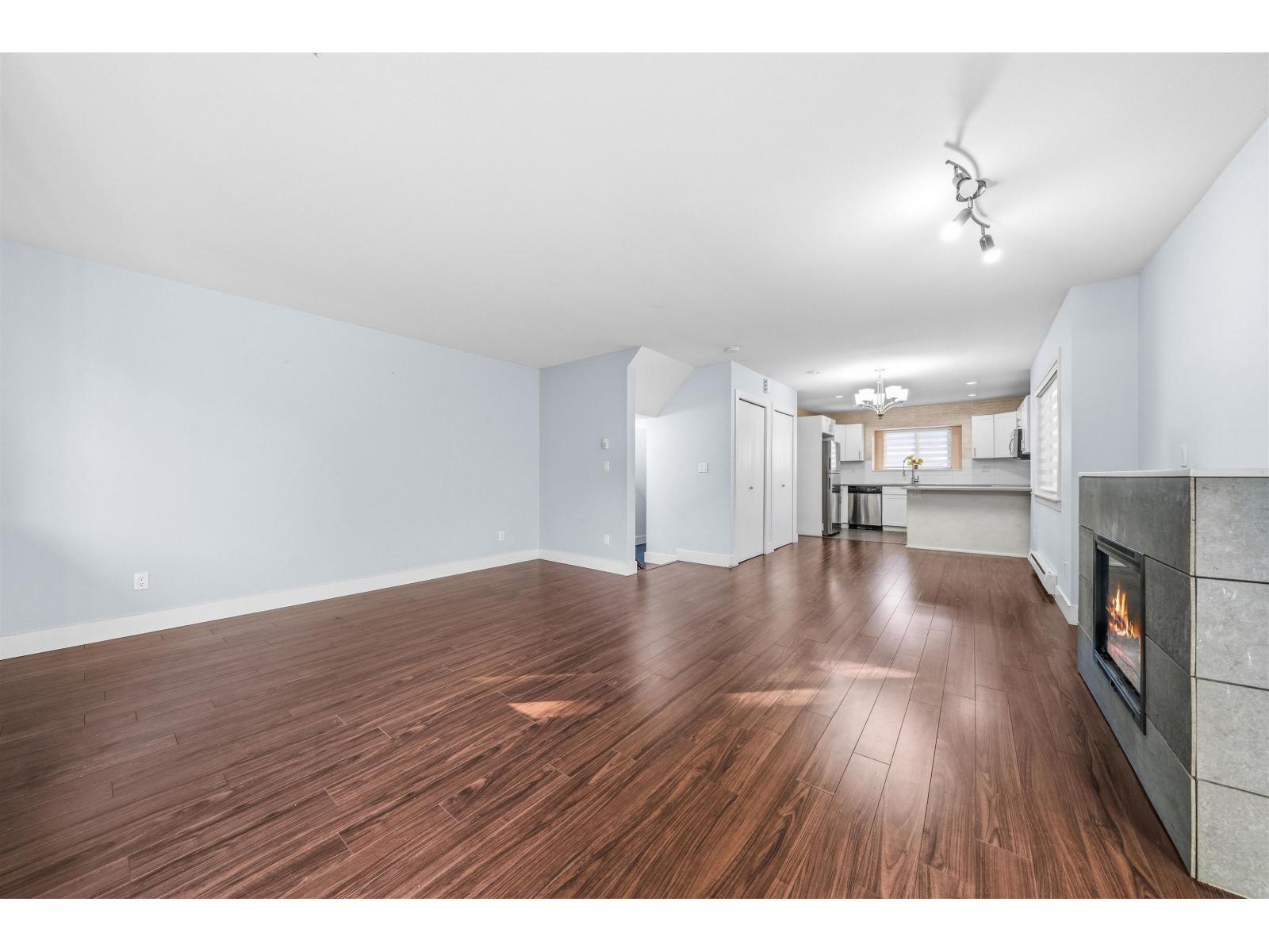 119 13368 72 Avenue, Surrey, British Columbia V3W 2N6 - Photo 5 - R3060382