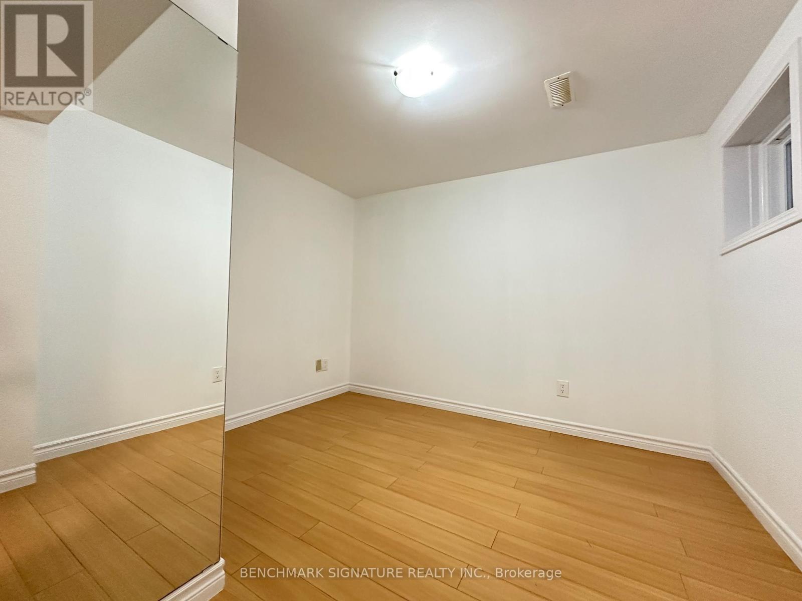 59 Highbridge (Bsmt) Place, Toronto, Ontario  M1V 4R9 - Photo 10 - E12472966