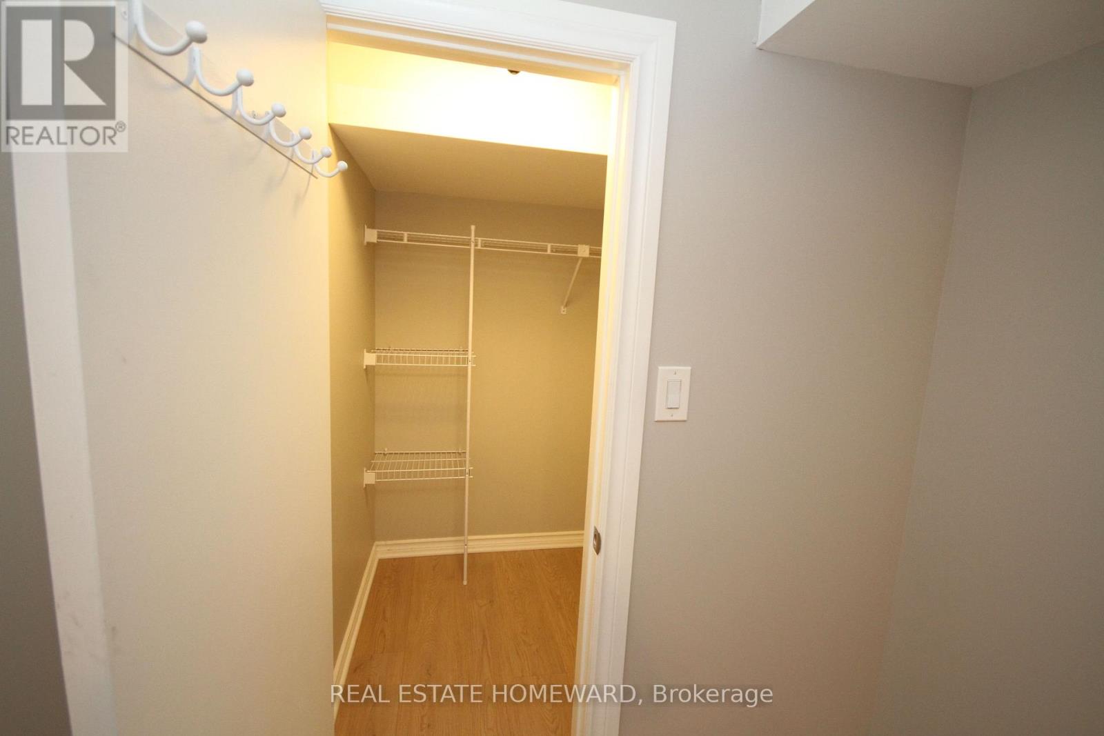 Lower - 101 Kingsmount Park Road, Toronto, Ontario  M4L 3L3 - Photo 14 - E12472973