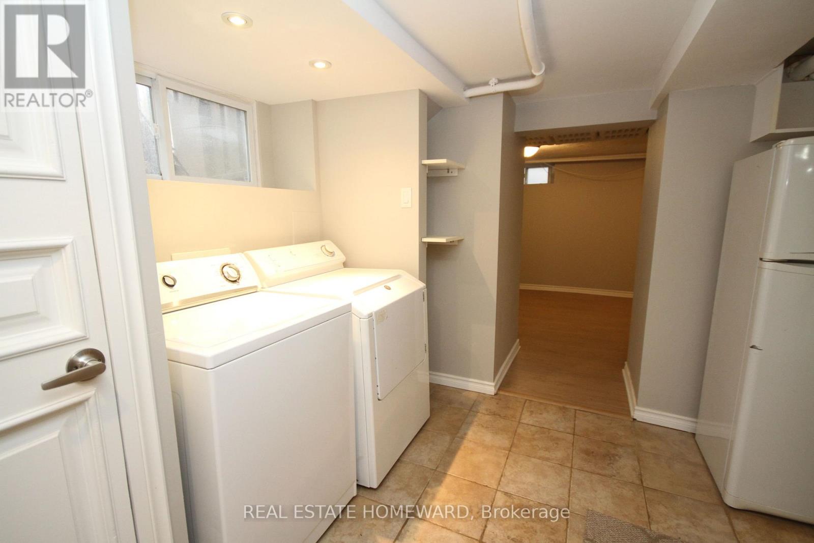 Lower - 101 Kingsmount Park Road, Toronto, Ontario  M4L 3L3 - Photo 16 - E12472973