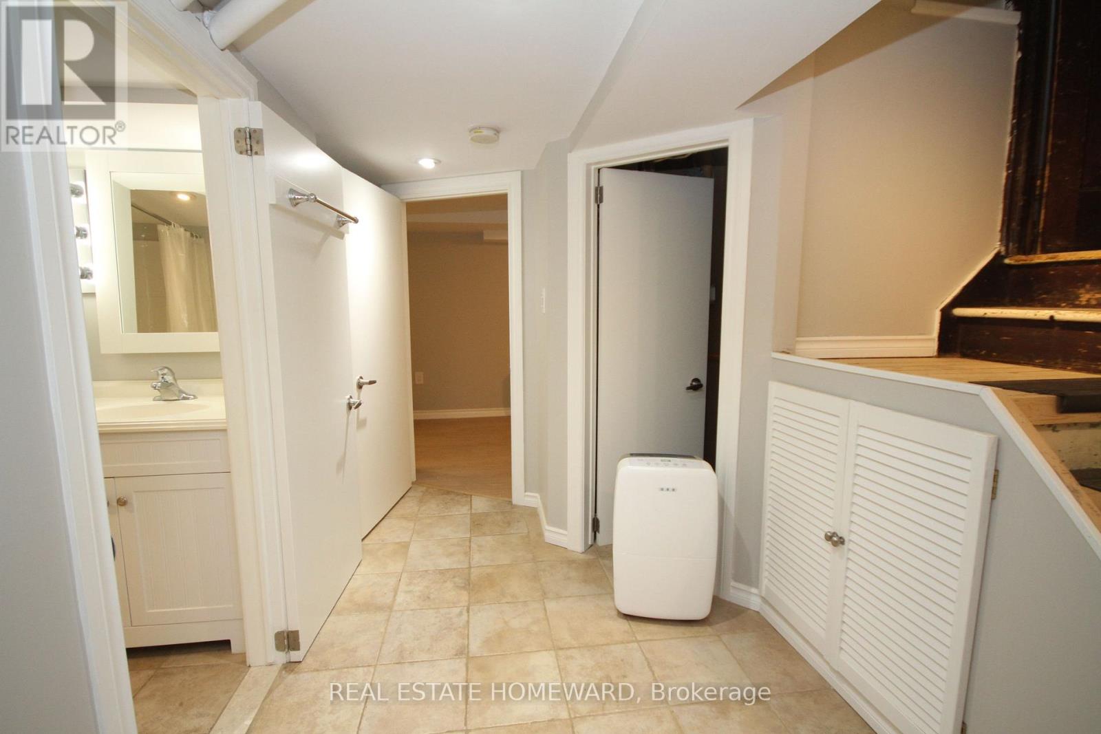 Lower - 101 Kingsmount Park Road, Toronto, Ontario  M4L 3L3 - Photo 17 - E12472973