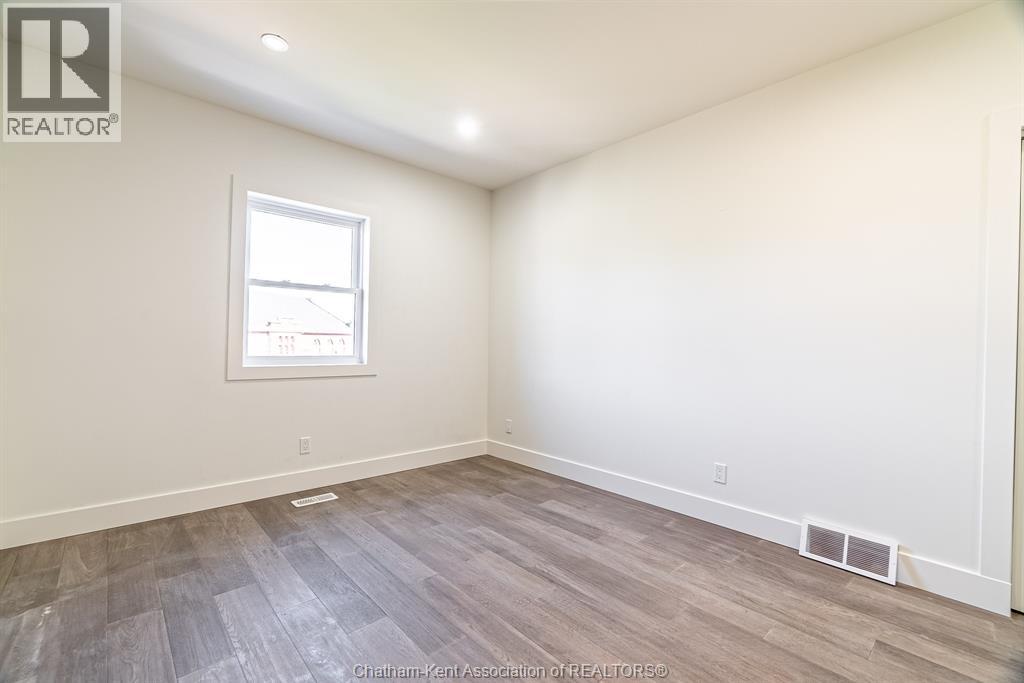 69 King Street West Unit# 203, Chatham, Ontario  N7M 1C7 - Photo 8 - 25026533