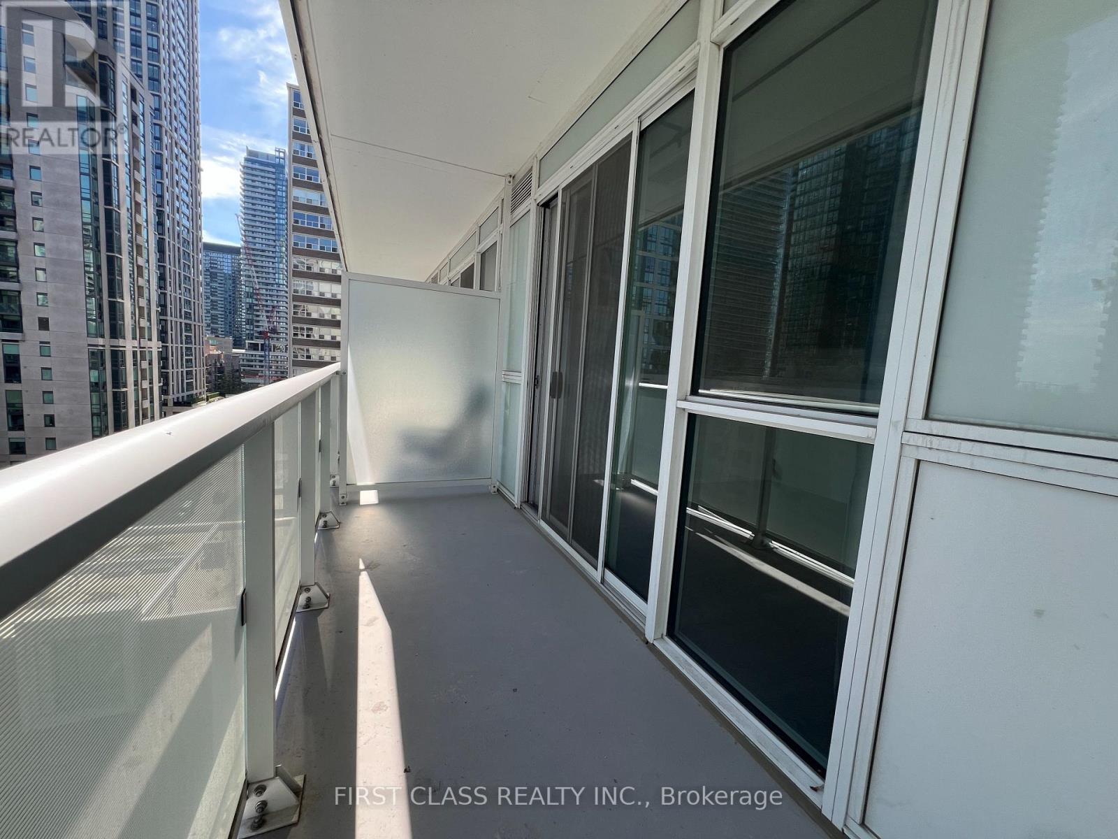 806 - 101 Erskine Avenue, Toronto, Ontario  M4P 1Y5 - Photo 17 - C12473003