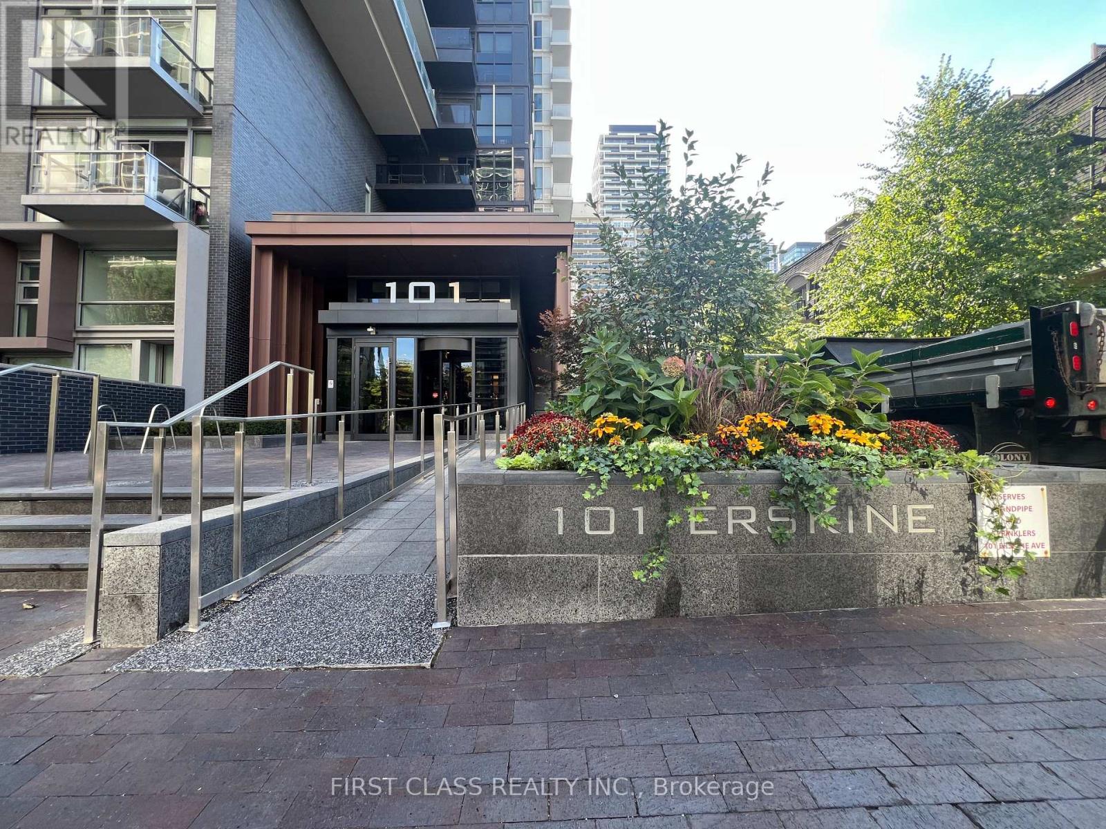 806 - 101 Erskine Avenue, Toronto, Ontario  M4P 1Y5 - Photo 21 - C12473003