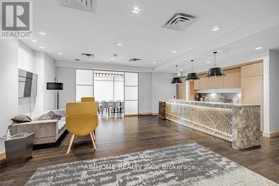 102 - 150 Fairview Mall Drive, Toronto, Ontario  M2J 0E7 - Photo 15 - C12473004