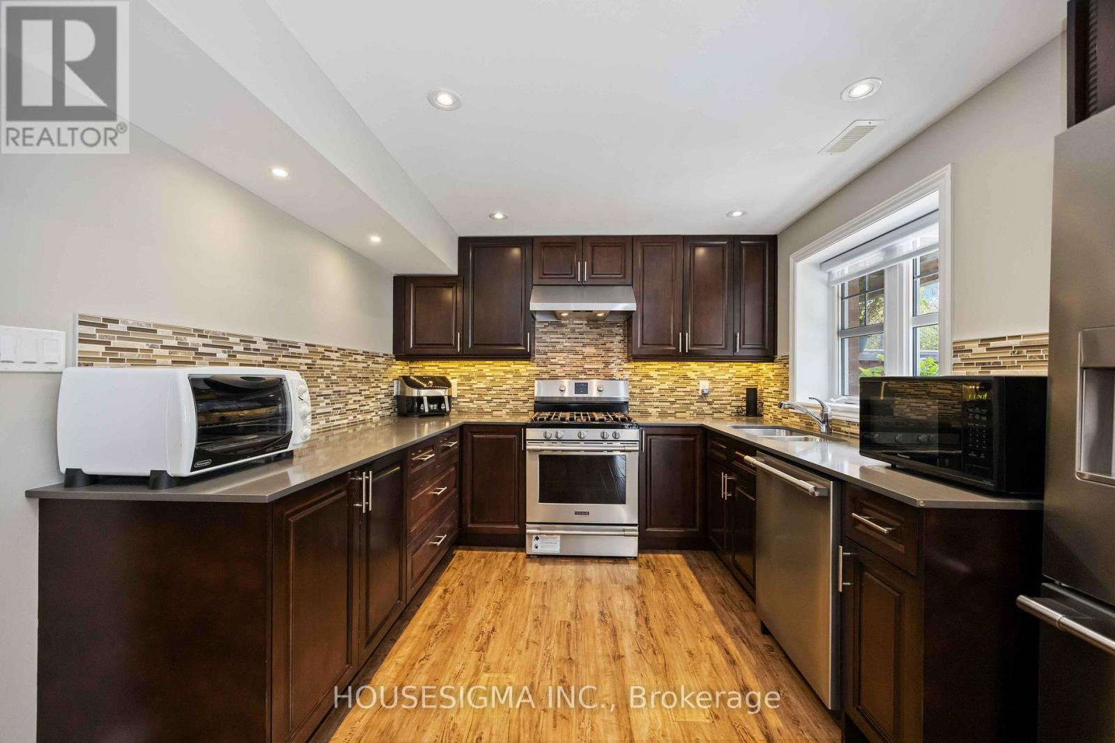 15 Paddison Place, New Tecumseth (Alliston), Ontario  L9R 0J4 - Photo 25 - N12472991