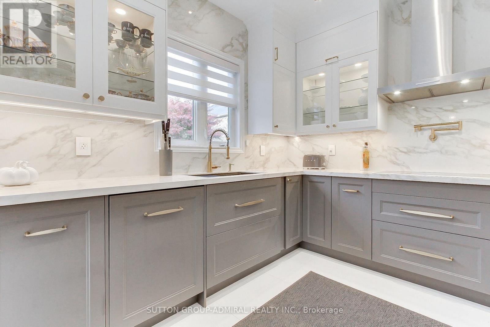 8 Aegis Drive, Vaughan, Ontario  L6A 4M6 - Photo 19 - N12473005