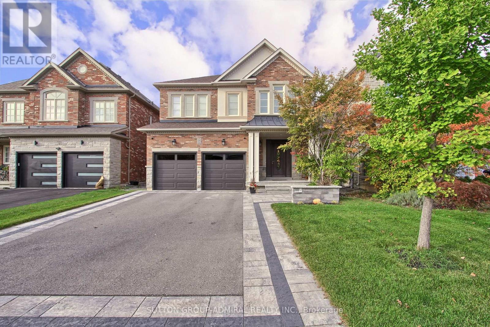 8 Aegis Drive, Vaughan, Ontario  L6A 4M6 - Photo 2 - N12473005