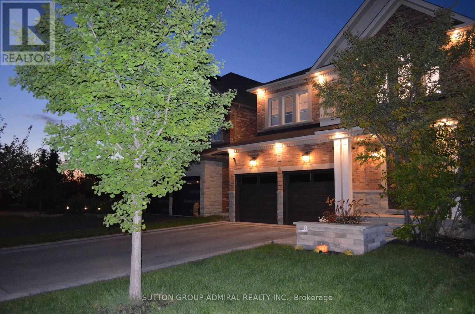 8 Aegis Drive, Vaughan, Ontario  L6A 4M6 - Photo 4 - N12473005