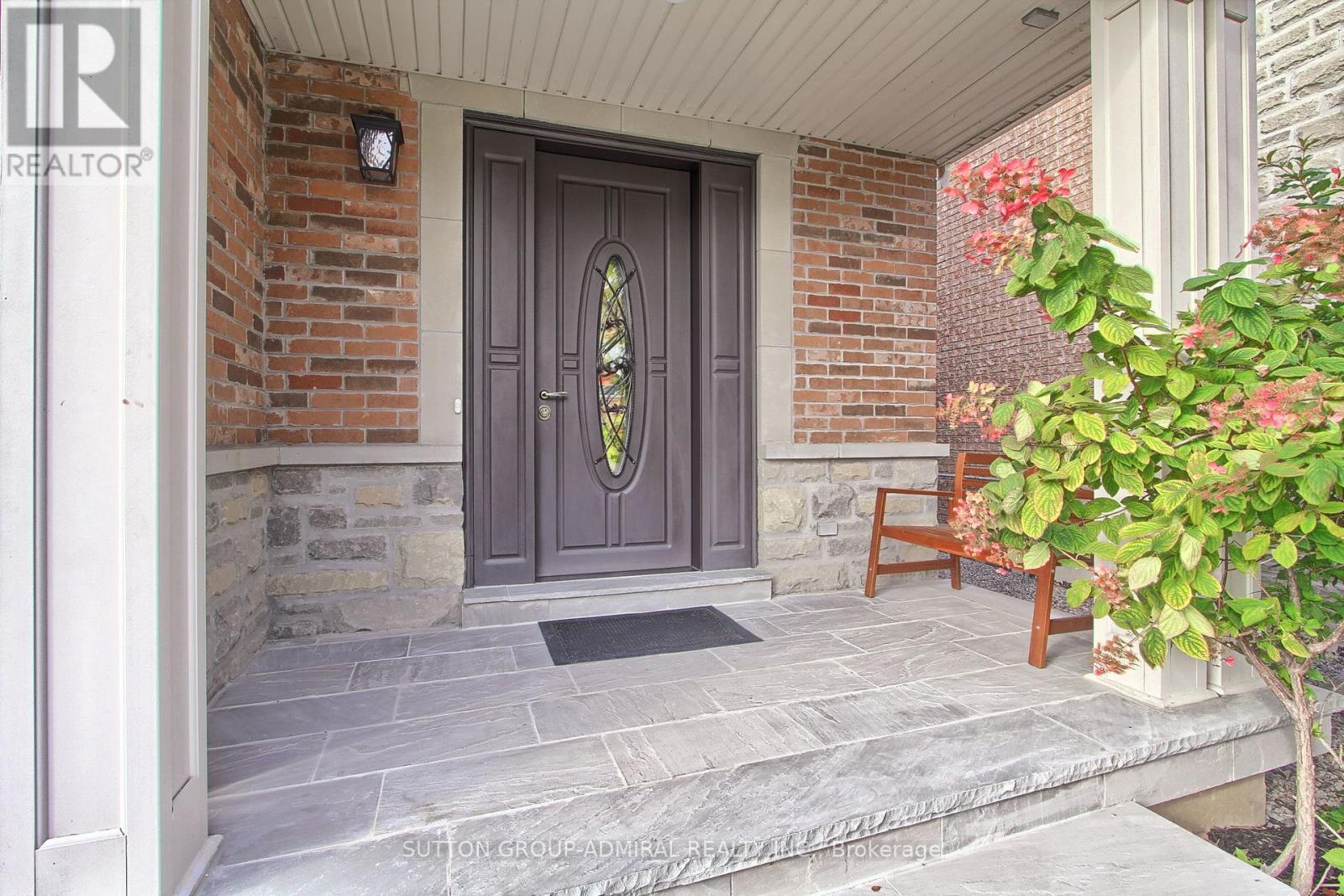 8 Aegis Drive, Vaughan, Ontario  L6A 4M6 - Photo 5 - N12473005