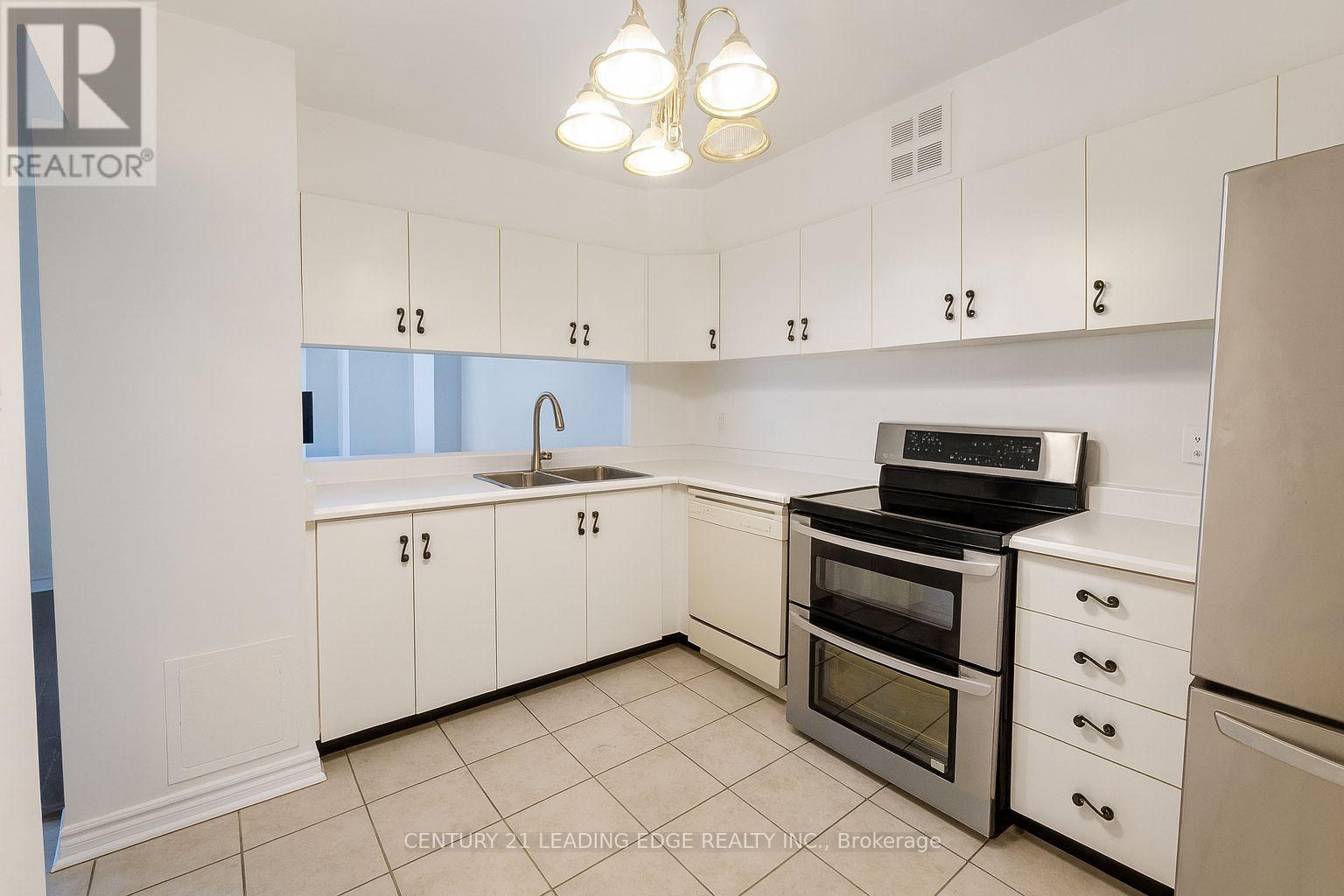 112 - 236 Albion Road, Toronto, Ontario  M9W 6A6 - Photo 10 - W12472984
