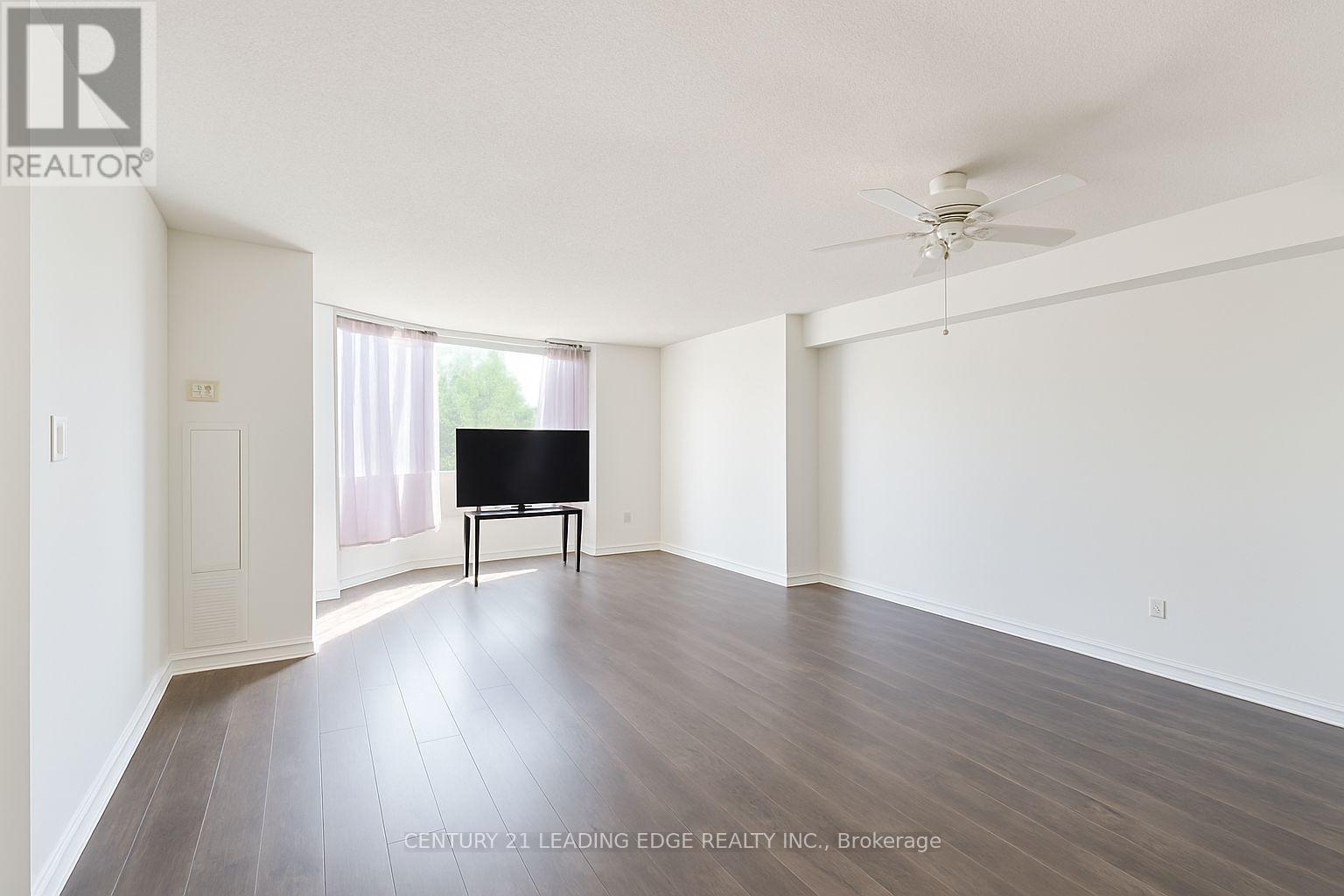 112 - 236 Albion Road, Toronto, Ontario  M9W 6A6 - Photo 4 - W12472984