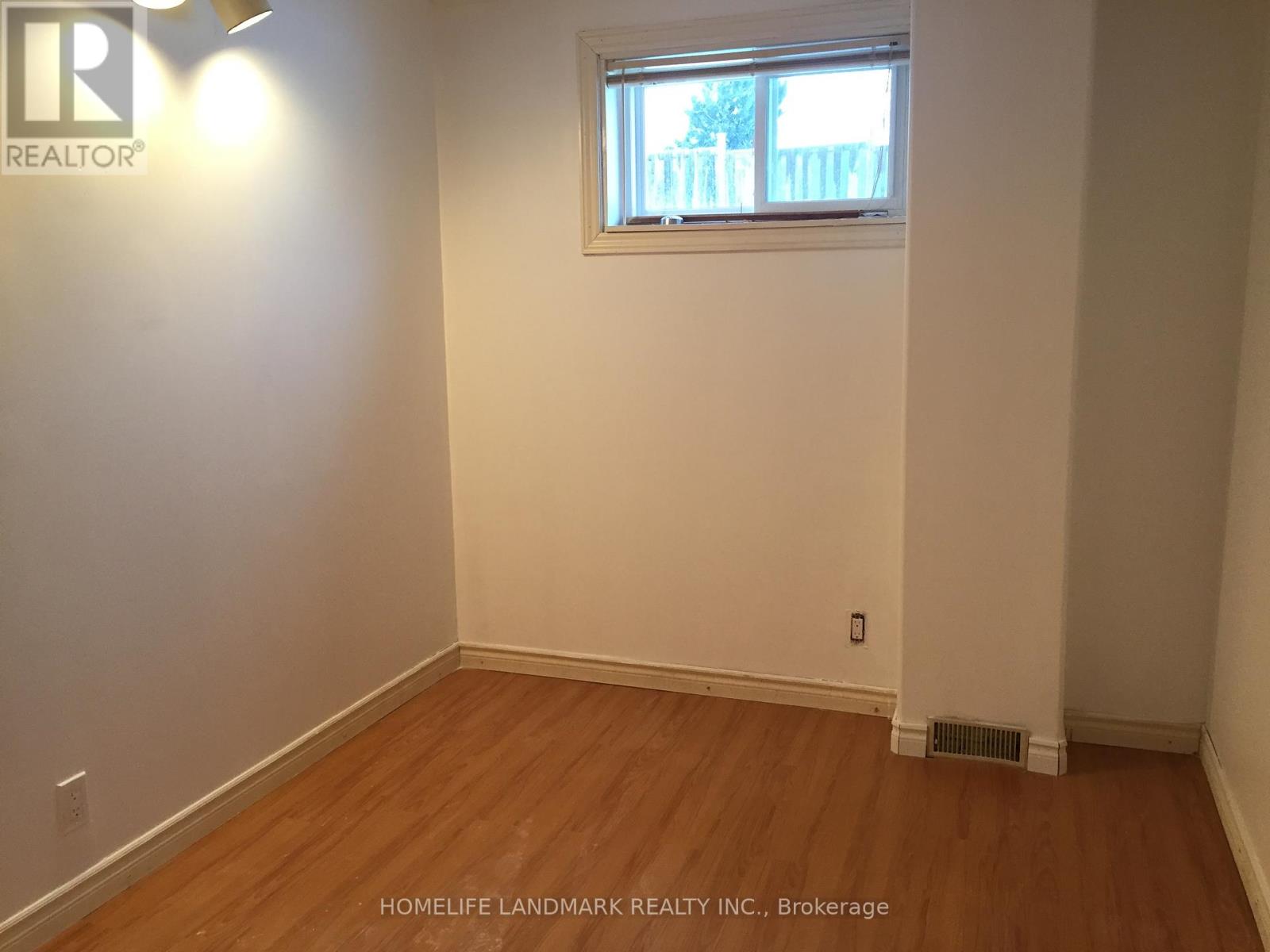 Lower - 2770 Quill Crescent, Mississauga, Ontario  L5N 2G9 - Photo 7 - W12472997