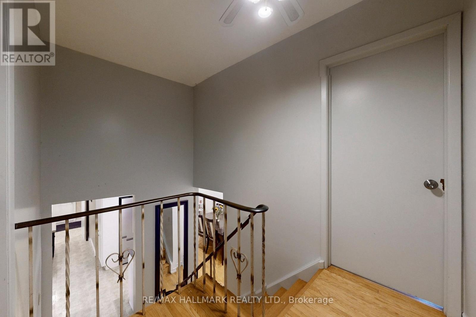 2066 Fontwell Crescent, Mississauga (Clarkson), Ontario  L5J 2G7 - Photo 13 - W12472999