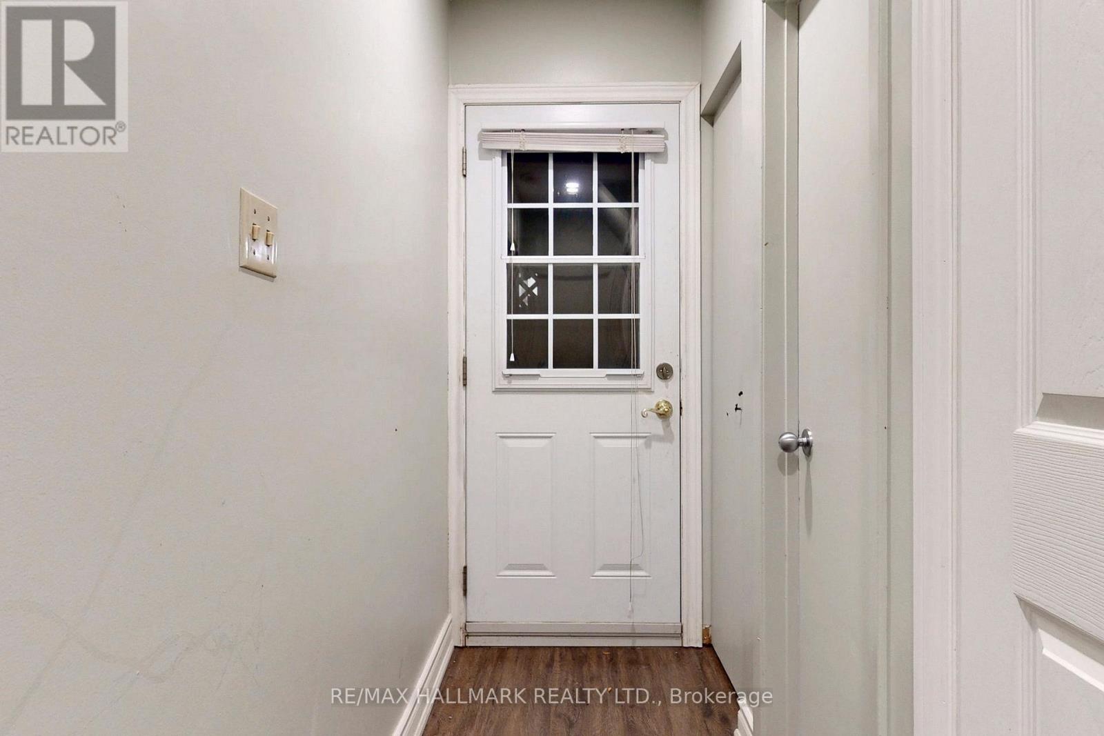 2066 Fontwell Crescent, Mississauga (Clarkson), Ontario  L5J 2G7 - Photo 25 - W12472999