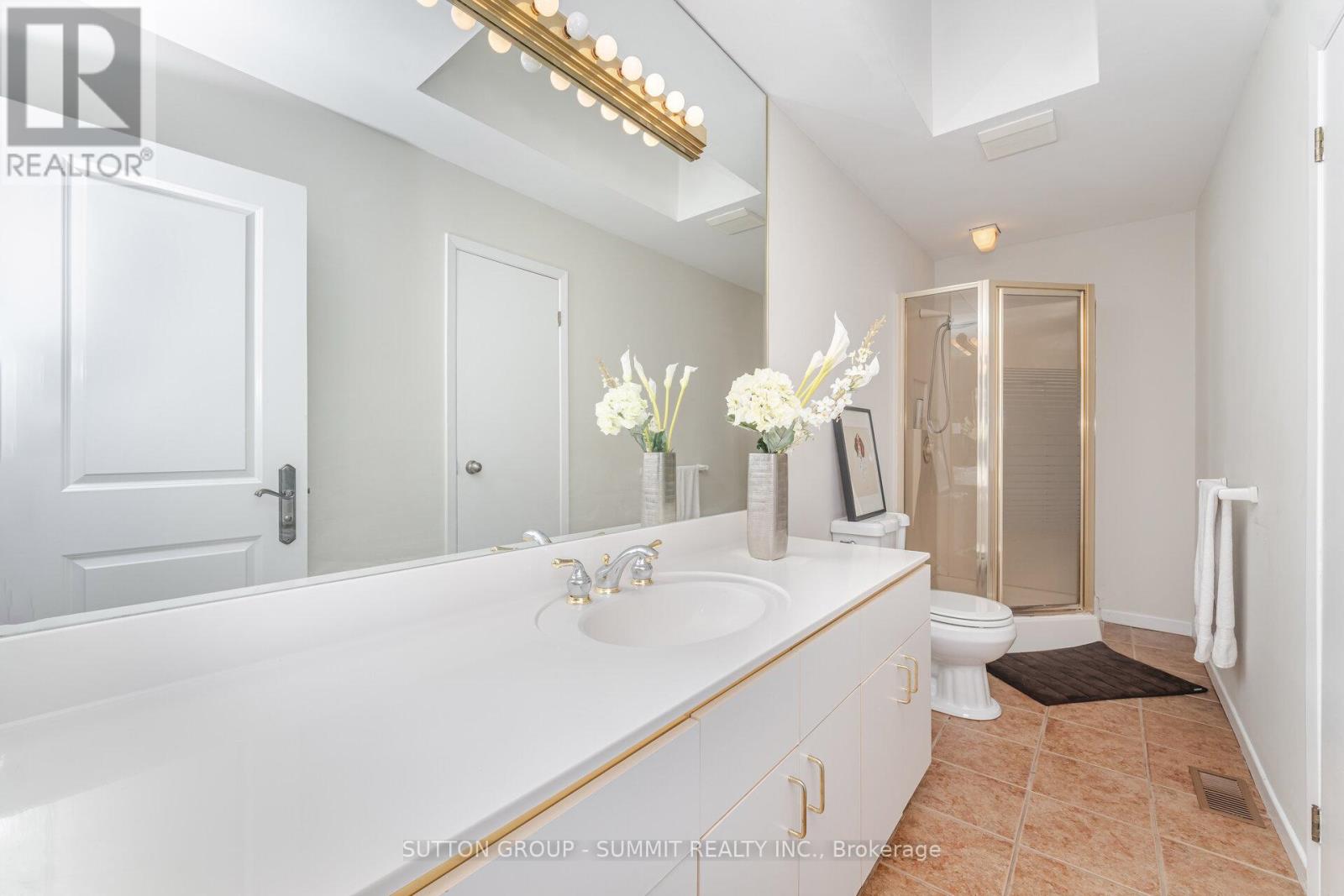 1175 Kane Road, Mississauga, Ontario  L5H 2M2 - Photo 26 - W12472680