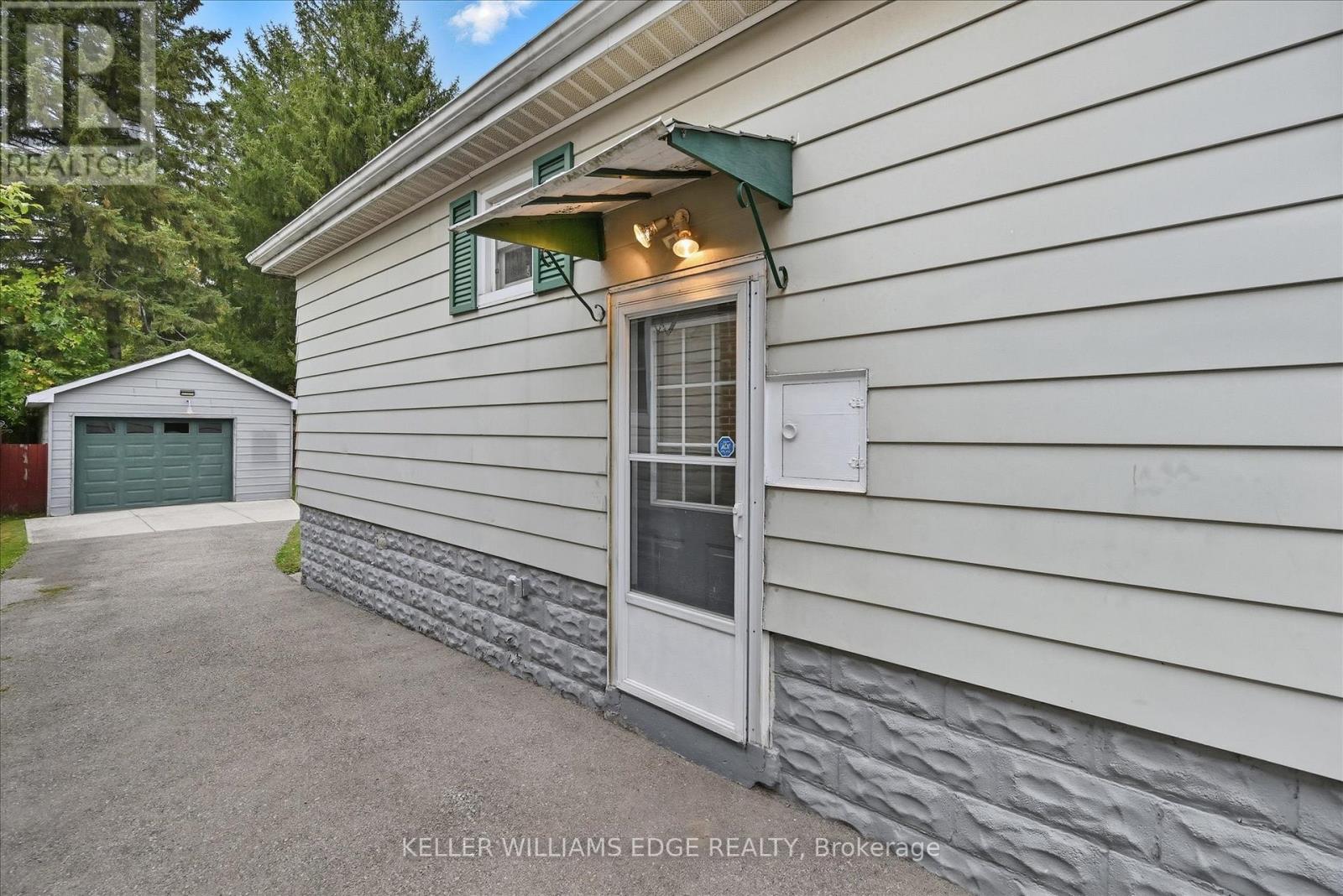 184 Cline Avenue S, Hamilton (Ainslie Wood), Ontario  L8S 1X4 - Photo 25 - X12473000