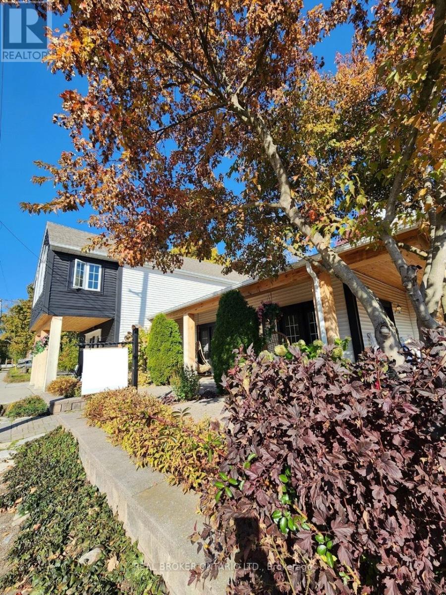 1 Dufferin Street, Innisfil, Ontario  L0L 1L0 - Photo 23 - N12470741