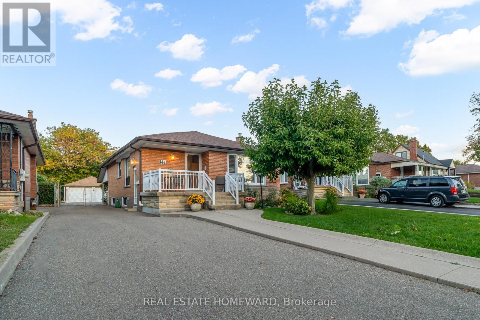 141 Brenda Crescent, Toronto, Ontario  M1K 3C8 - Photo 2 - E12473010