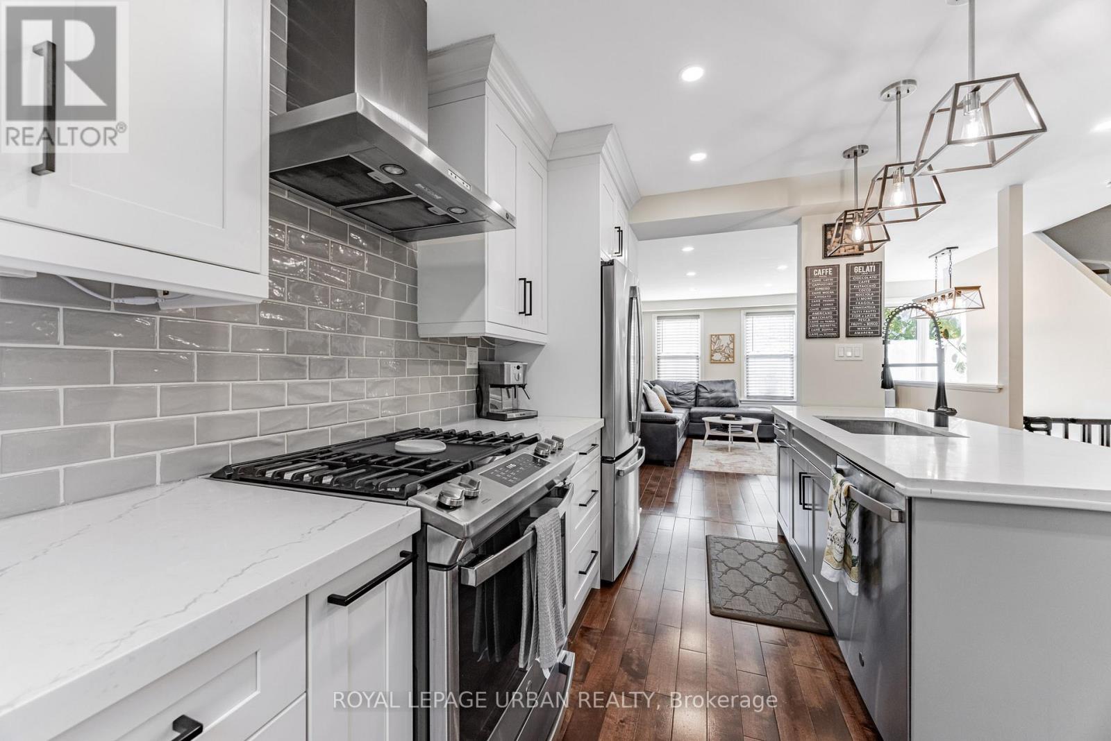 1684 John Street, Markham, Ontario  L3T 1Z1 - Photo 11 - N12473013