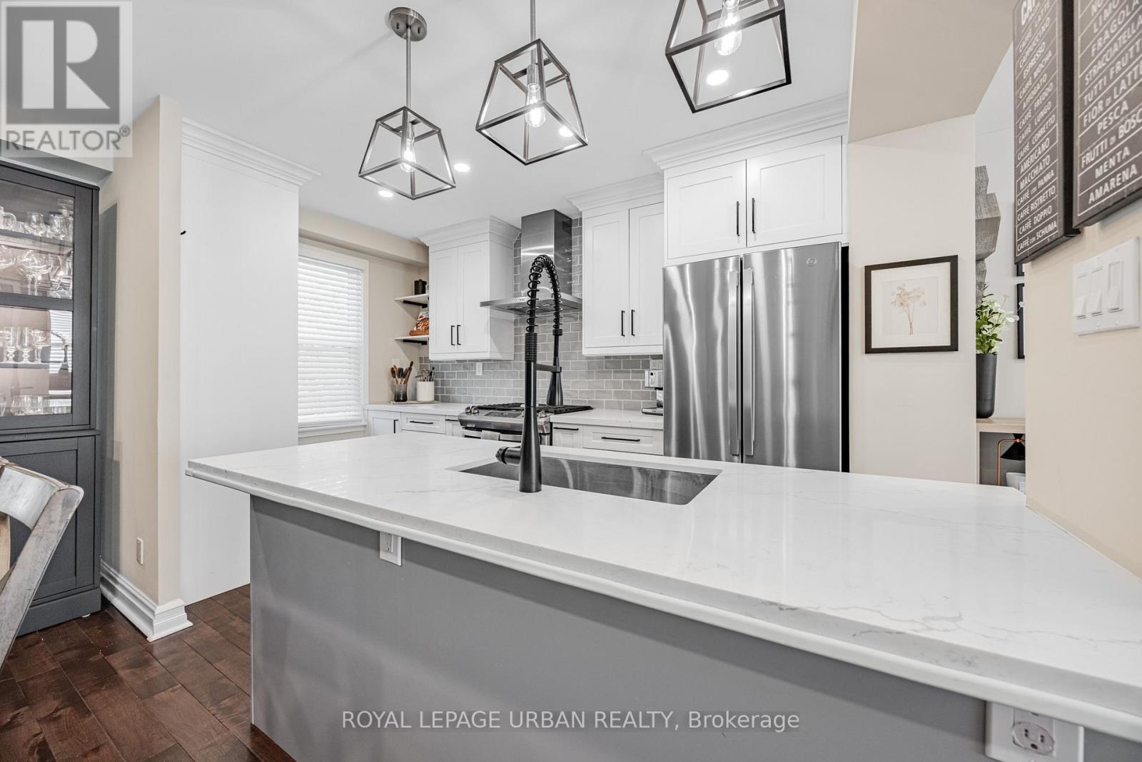 1684 John Street, Markham, Ontario  L3T 1Z1 - Photo 12 - N12473013