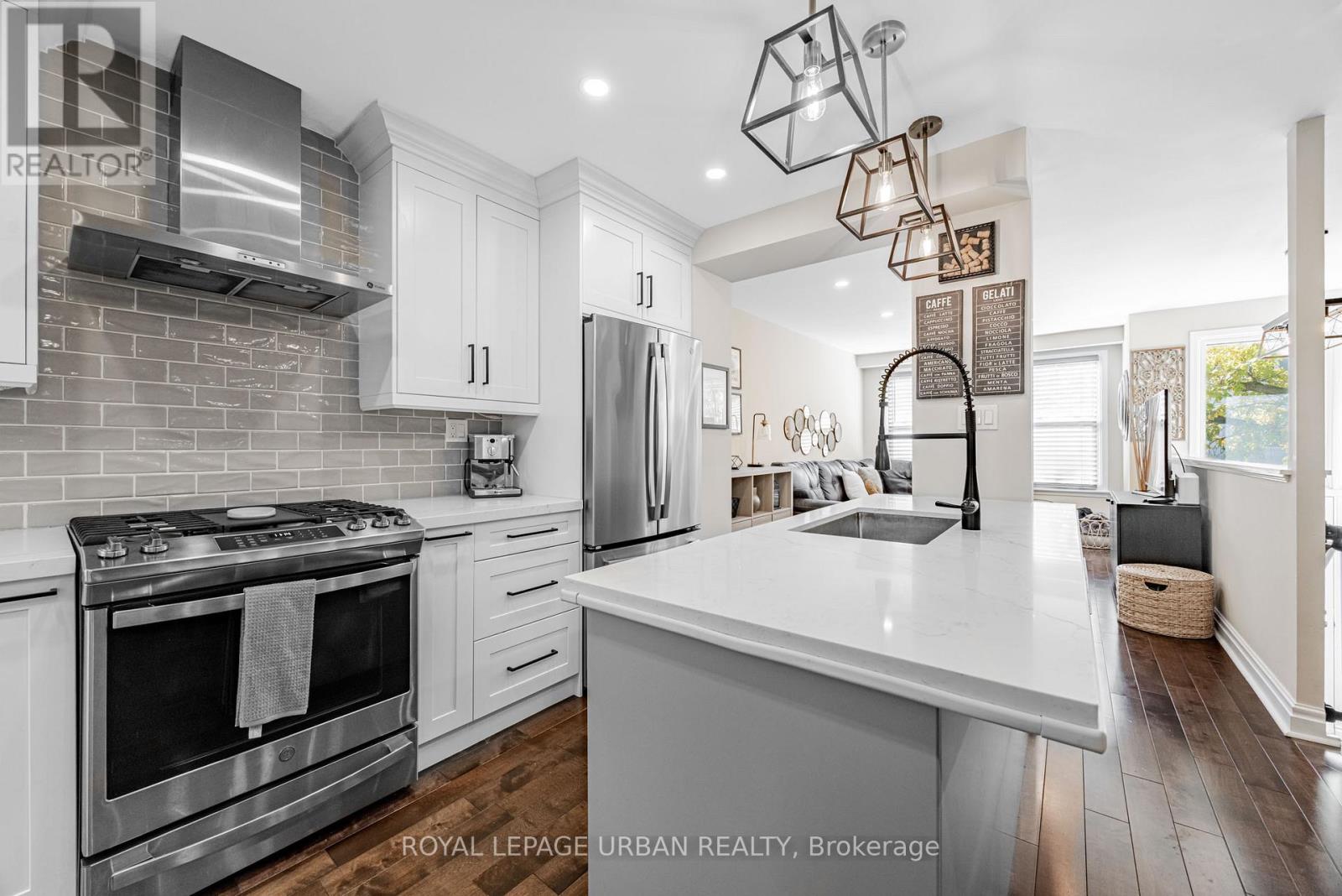 1684 John Street, Markham, Ontario  L3T 1Z1 - Photo 13 - N12473013