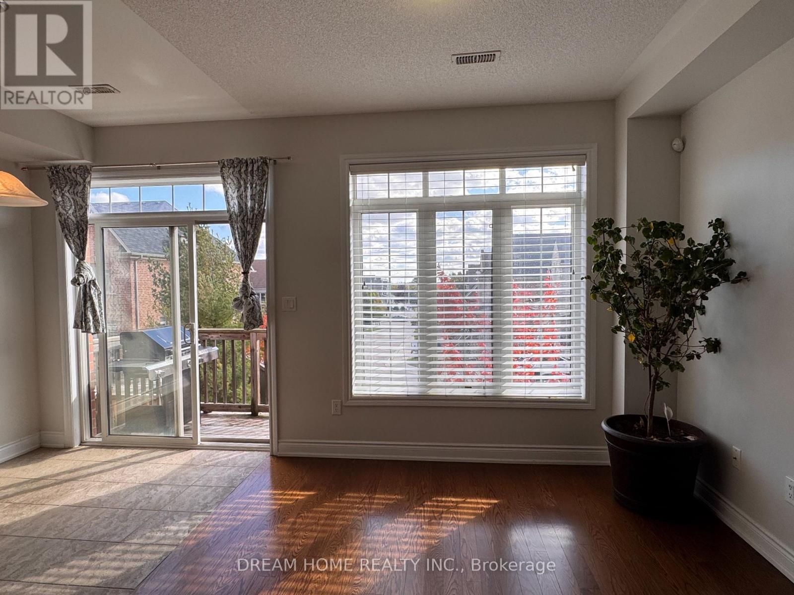 43 Mack Clement Lane, Richmond Hill, Ontario  L4S 0G2 - Photo 12 - N12473015
