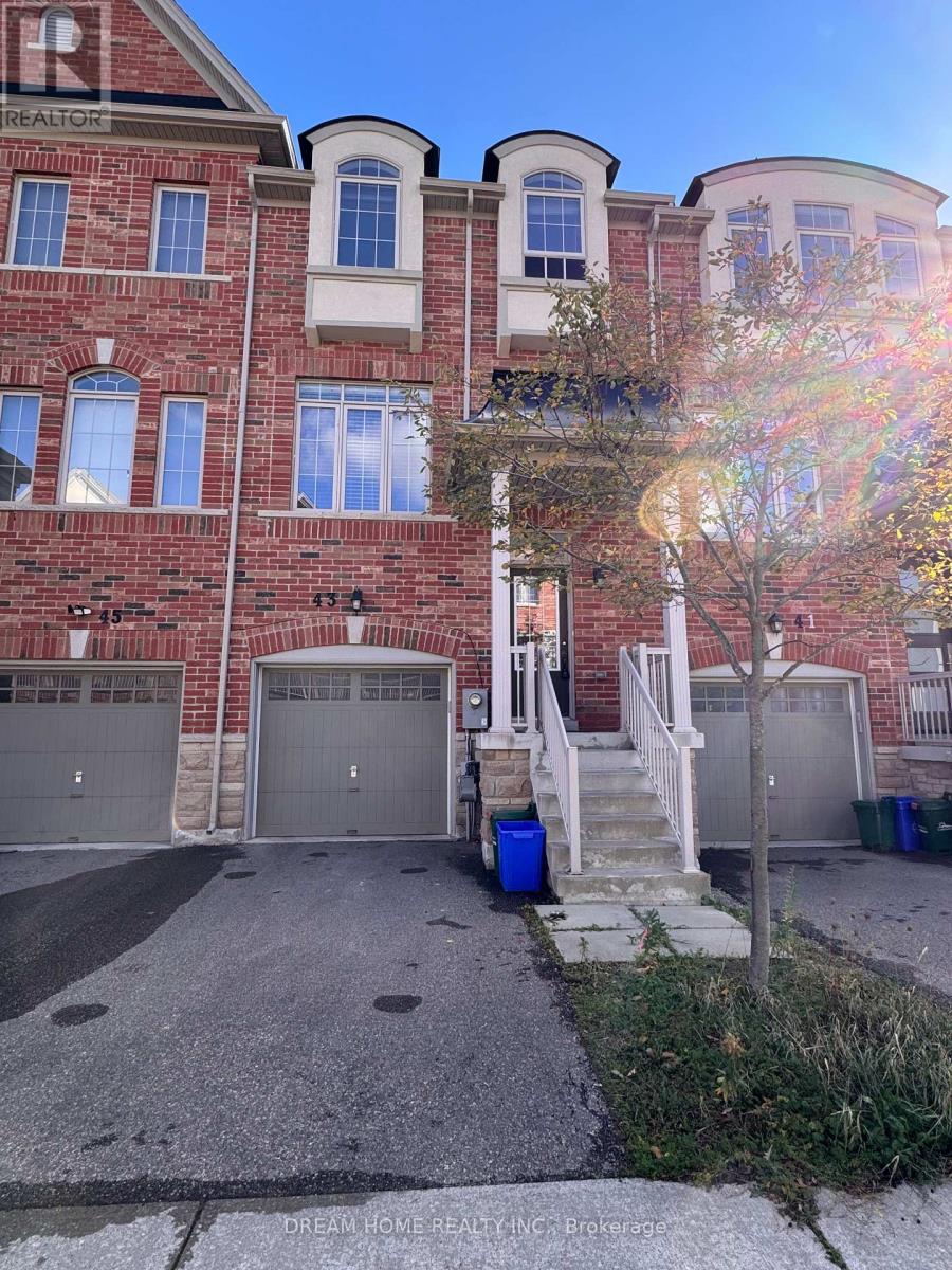 43 Mack Clement Lane, Richmond Hill, Ontario  L4S 0G2 - Photo 2 - N12473015