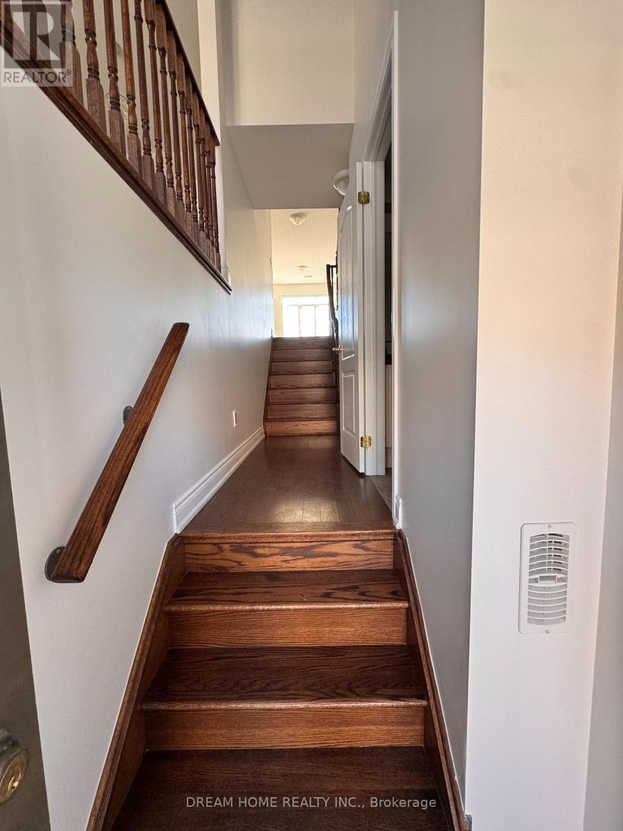43 Mack Clement Lane, Richmond Hill, Ontario  L4S 0G2 - Photo 3 - N12473015