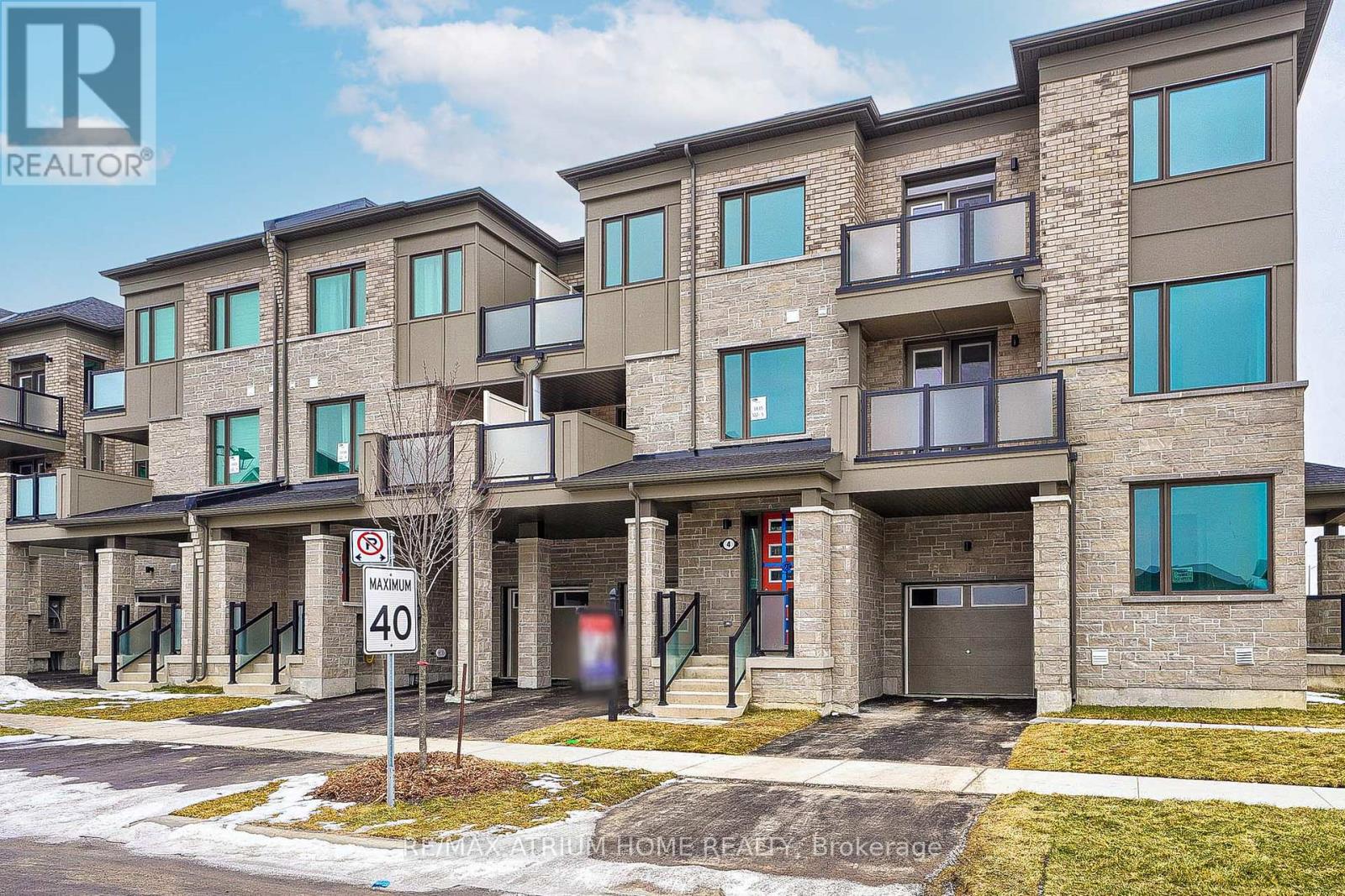4 Thomas Frisby Jr. Crescent, Markham, Ontario  L6C 3L1 - Photo 3 - N12473016