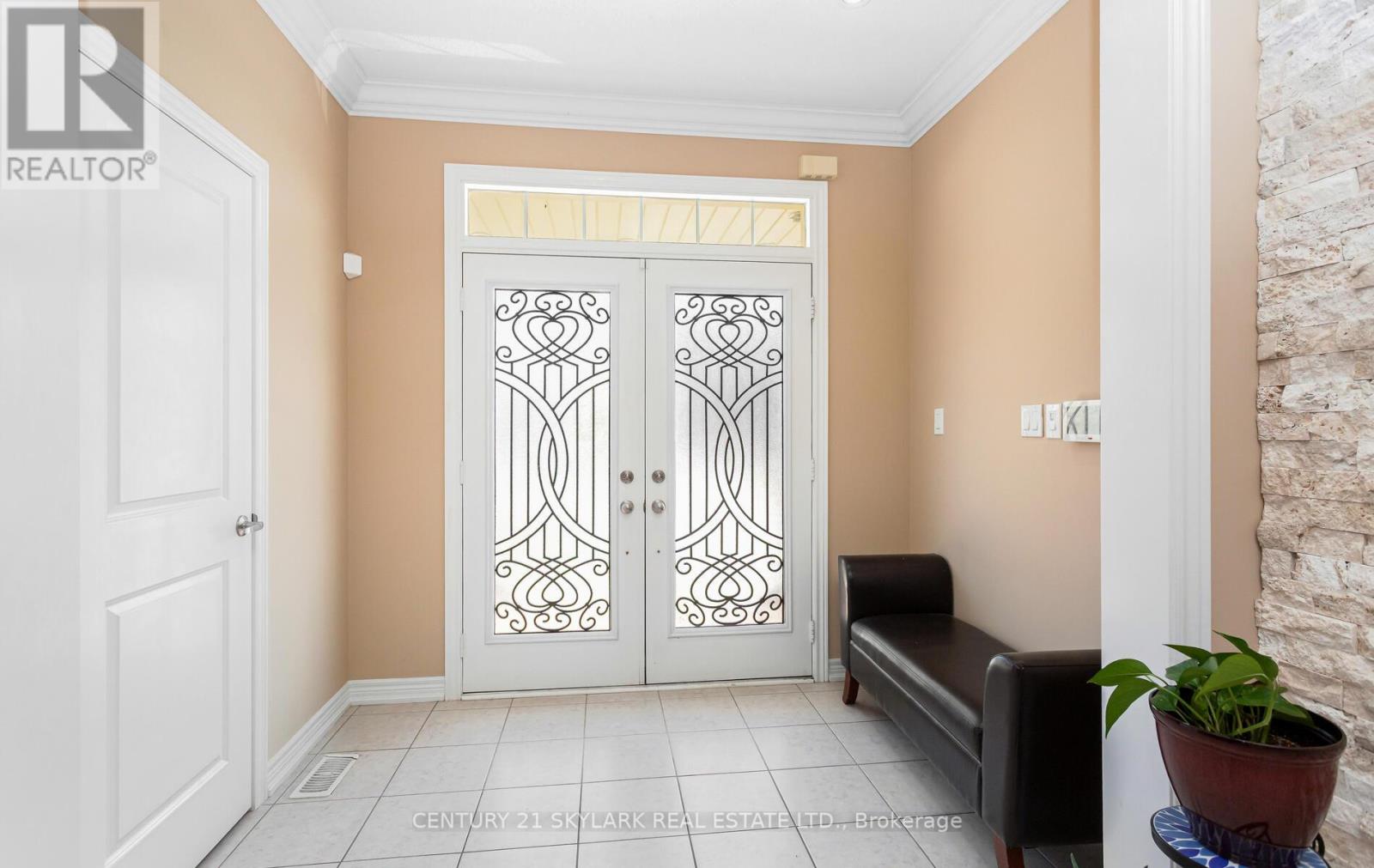 20 Nocturne Avenue, Vaughan, Ontario  L4H 4H9 - Photo 3 - N12473019