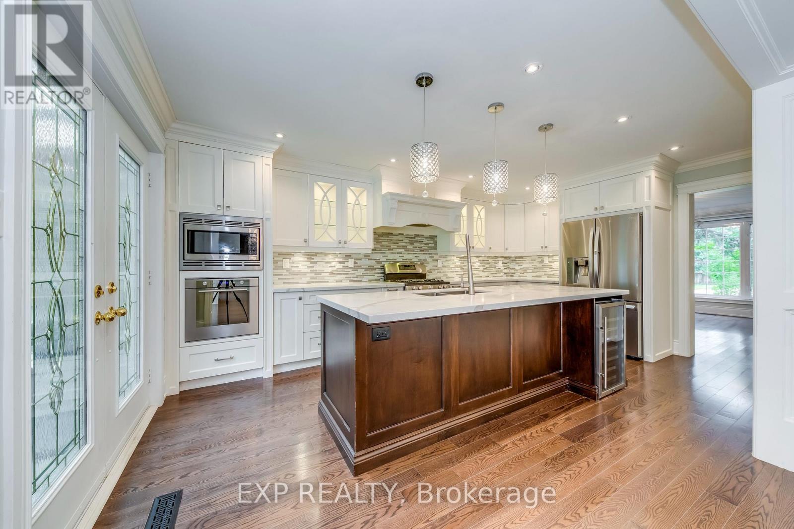 1135 Montrose Abbey Drive, Oakville, Ontario  L6M 1A2 - Photo 14 - W12473011