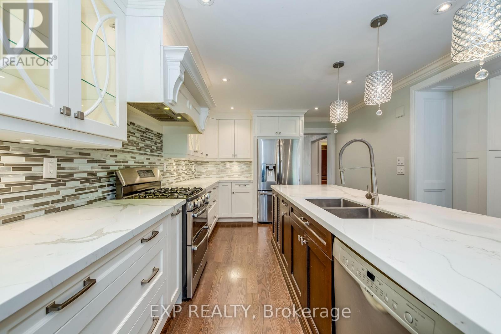 1135 Montrose Abbey Drive, Oakville, Ontario  L6M 1A2 - Photo 15 - W12473011