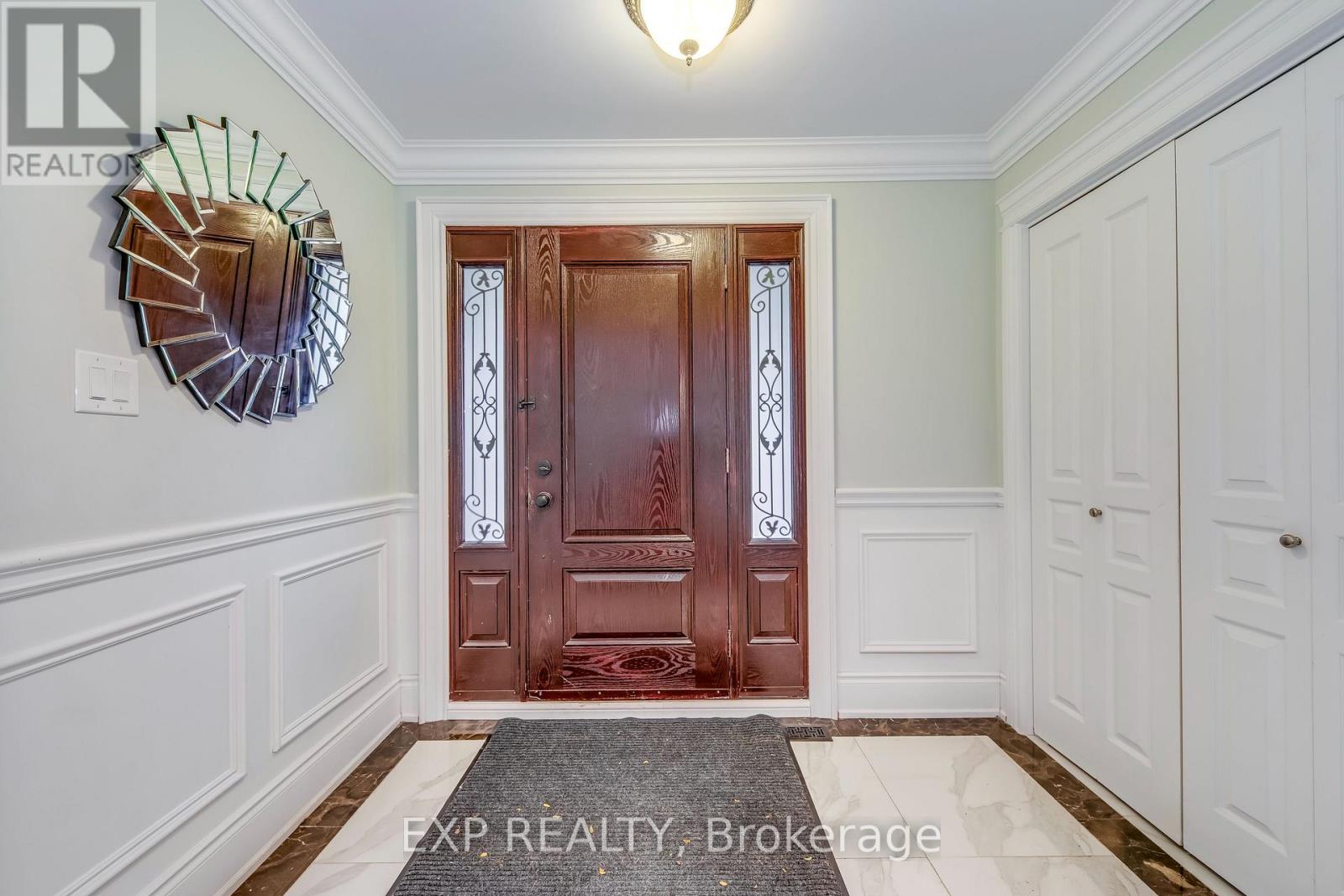 1135 Montrose Abbey Drive, Oakville, Ontario  L6M 1A2 - Photo 3 - W12473011
