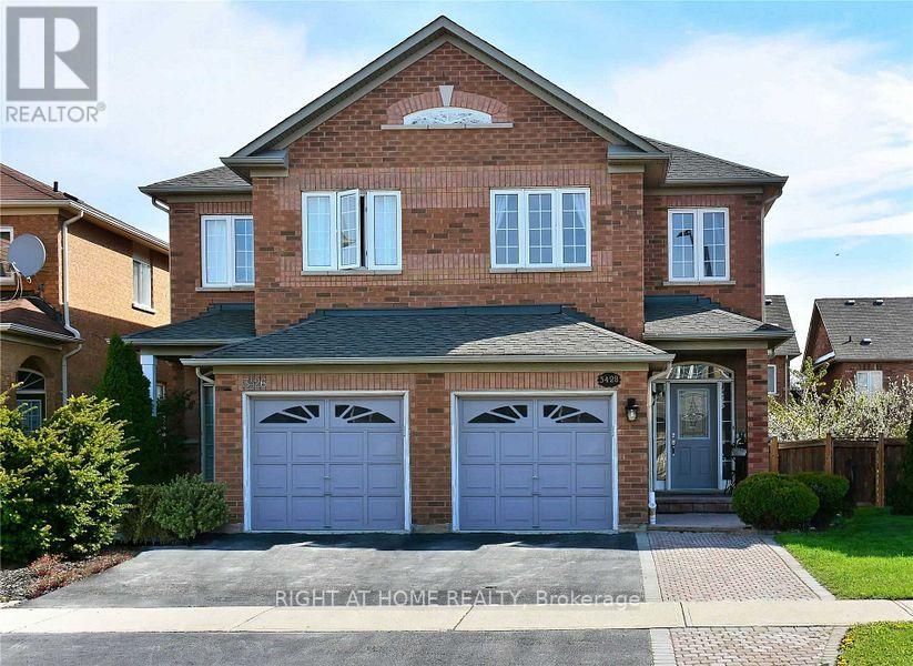 3428 FOUNTAIN PARK AVENUE, Mississauga, Ontario