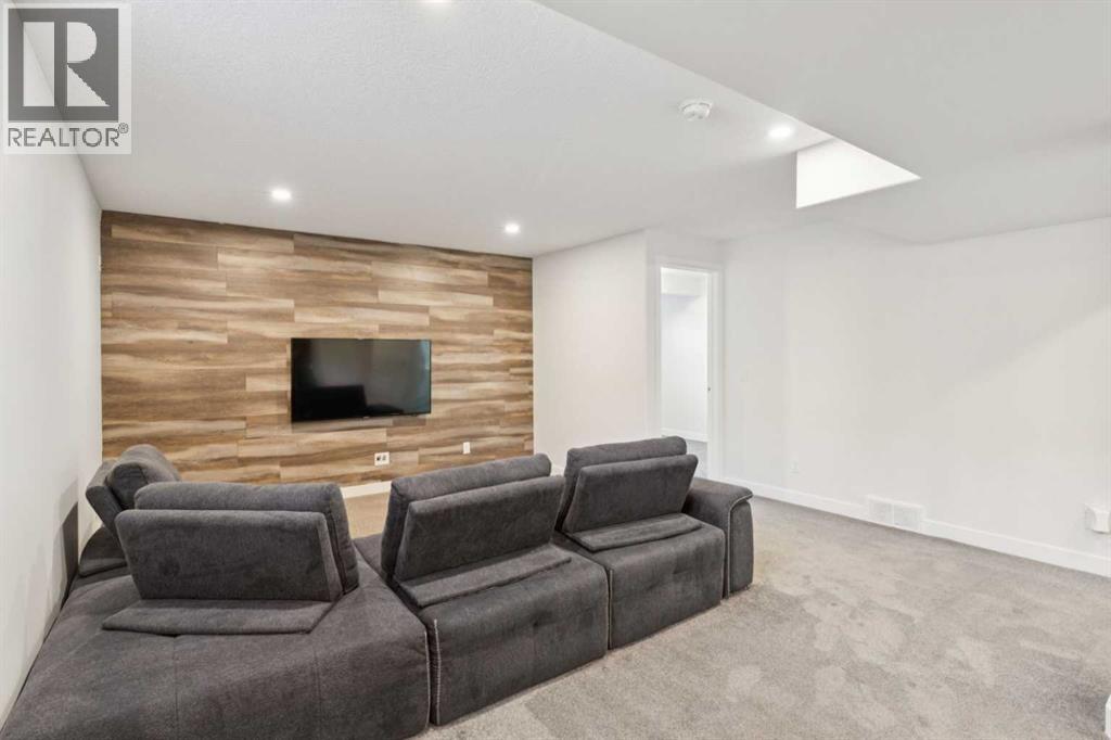 2 Citadel Estates Heights Nw, Calgary, Alberta  T3G 5E4 - Photo 37 - A2226632