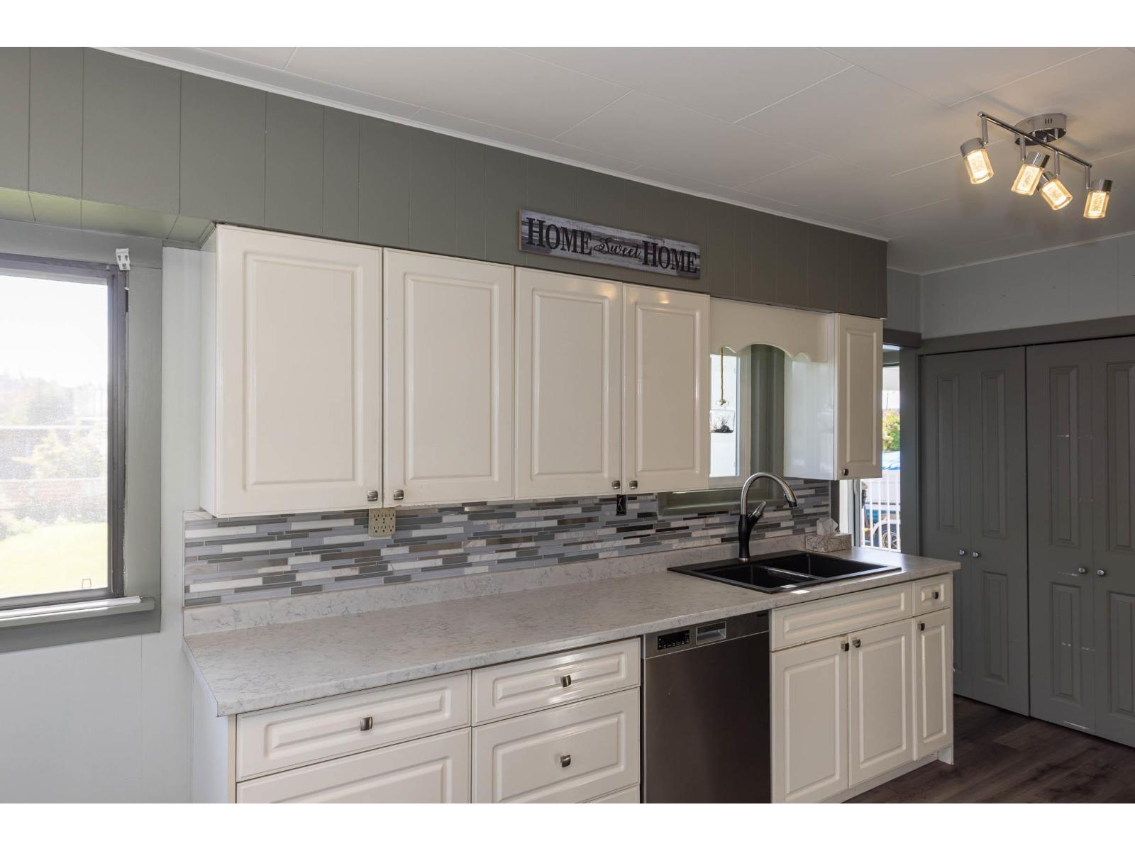 12598 113 Avenue, Surrey, British Columbia  V3V 3M2 - Photo 11 - R3058833