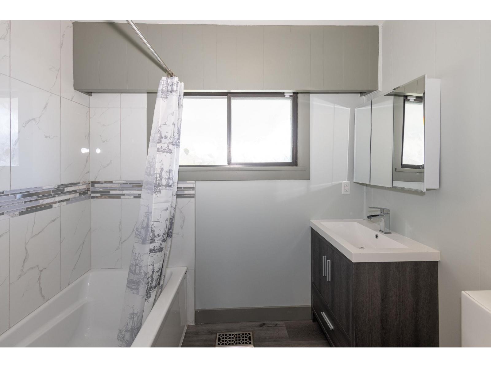 12598 113 Avenue, Surrey, British Columbia  V3V 3M2 - Photo 24 - R3058833