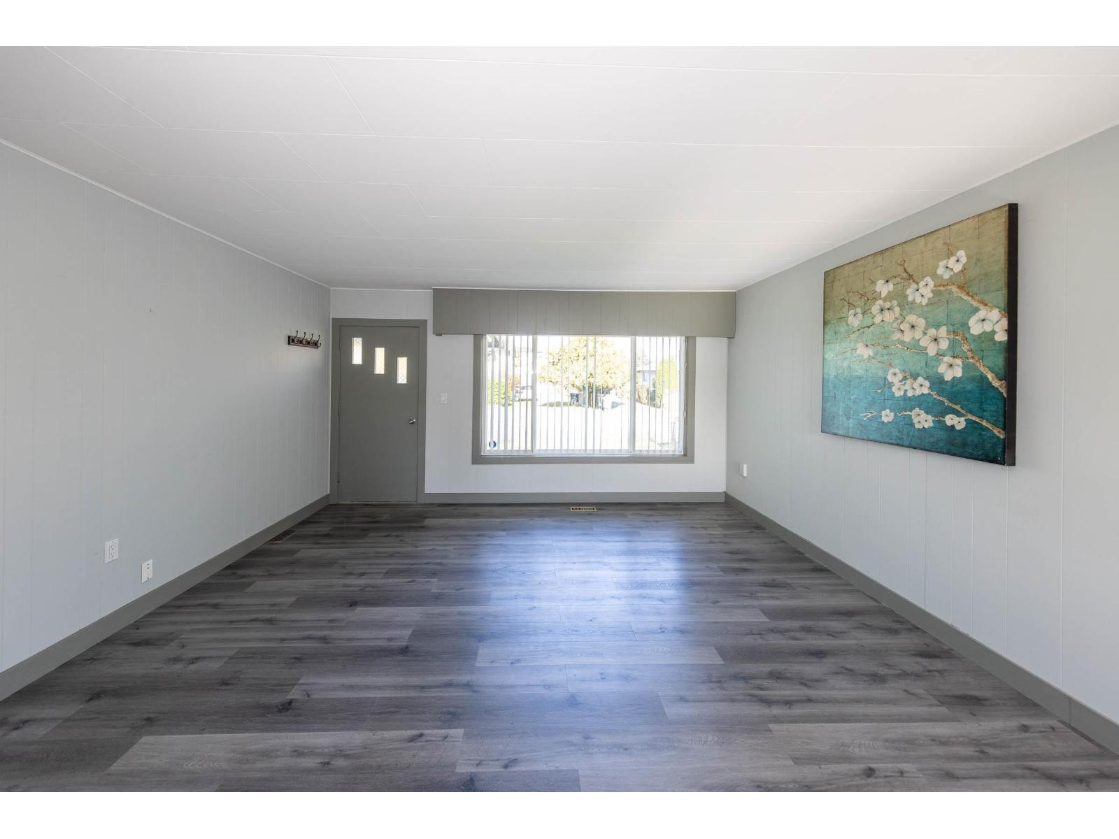 12598 113 Avenue, Surrey, British Columbia  V3V 3M2 - Photo 3 - R3058833