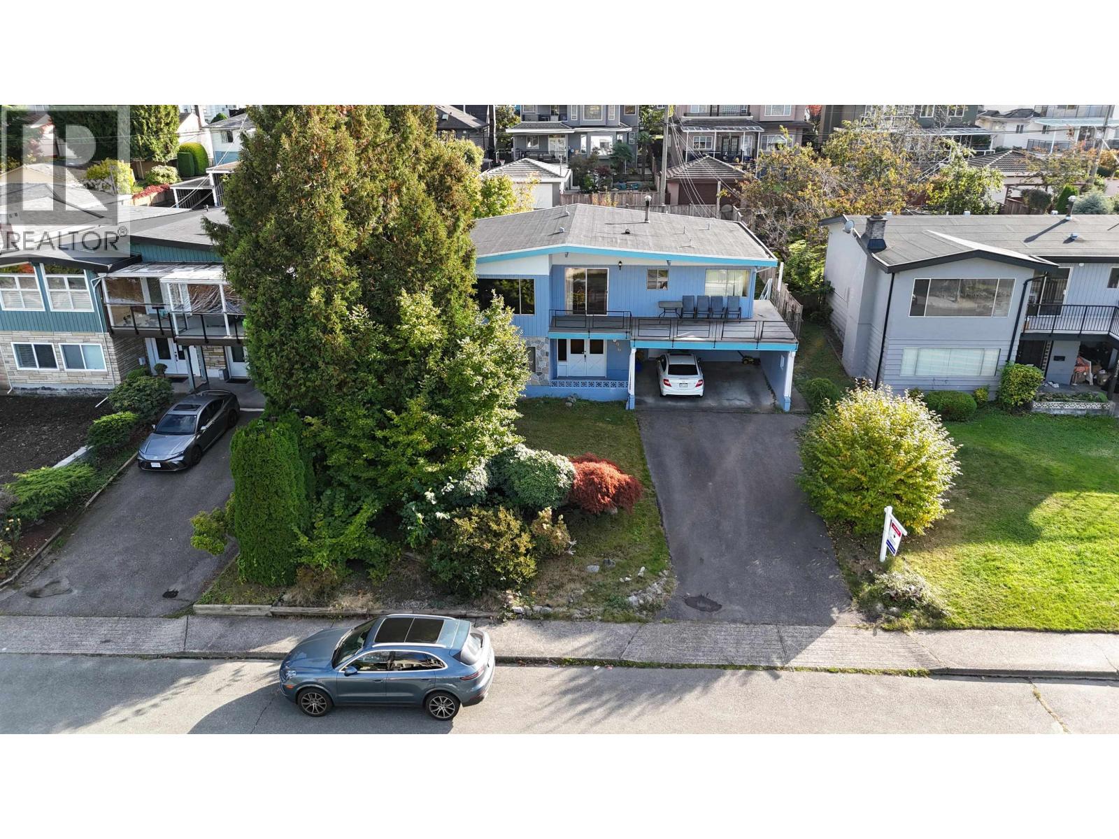 6096 SERVICE STREET, Burnaby, British Columbia